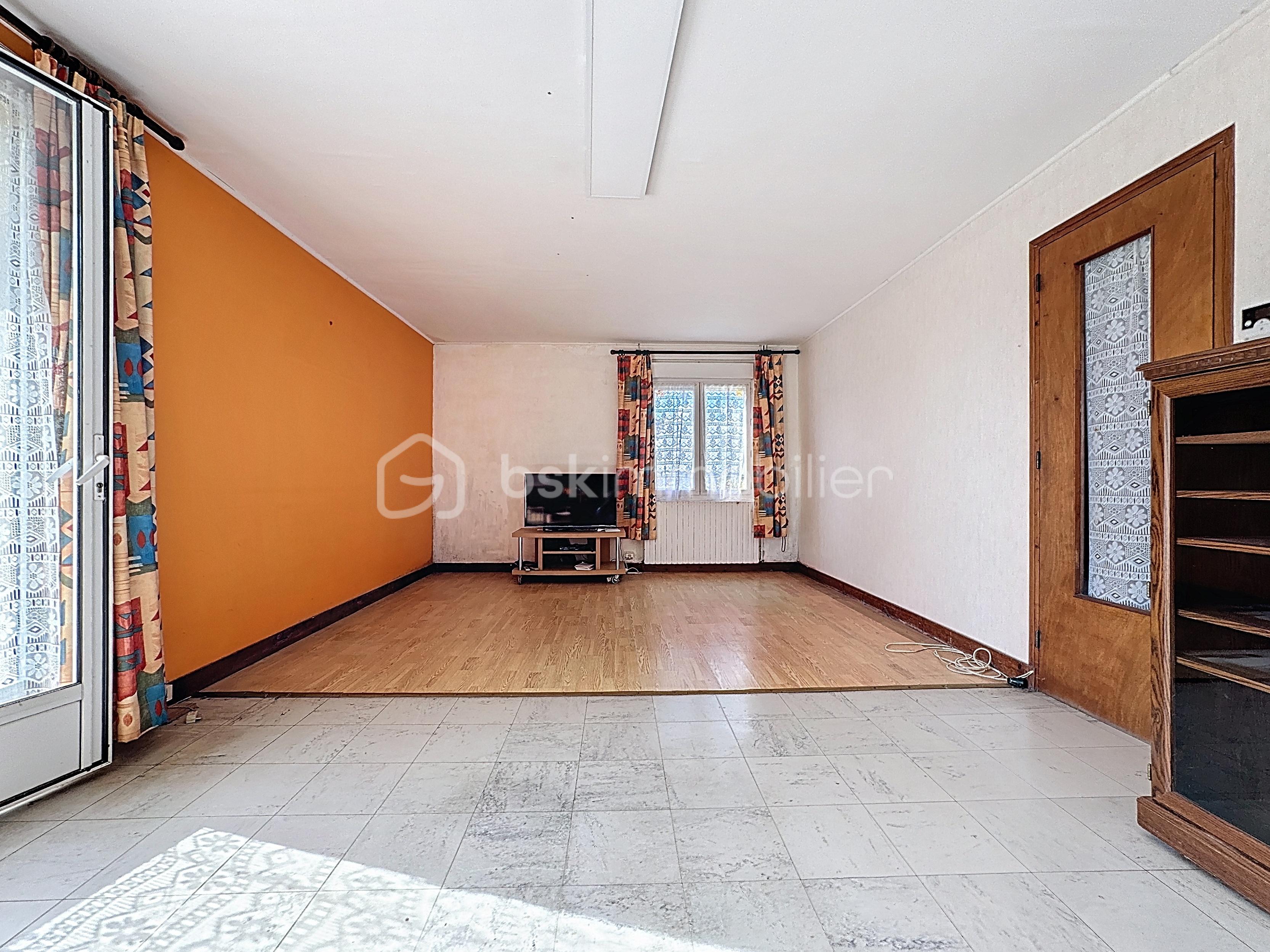 Maison de 170 m² - lebresne_00005.jpg