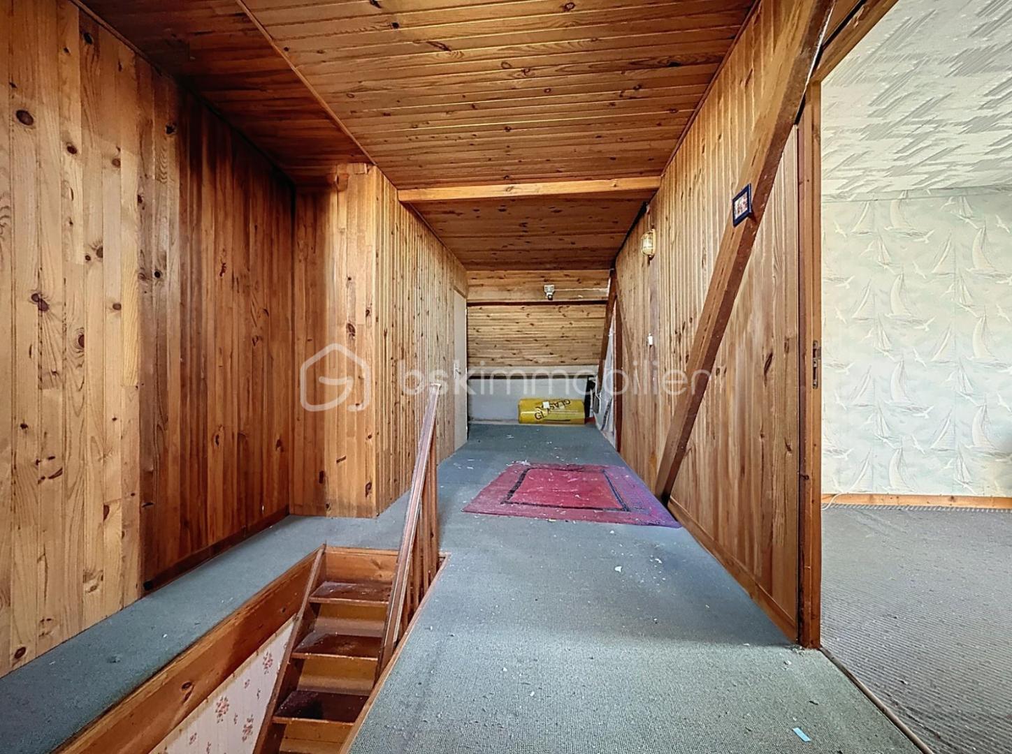 Maison de 170 m² - 524351c9374c90e-1.jpg