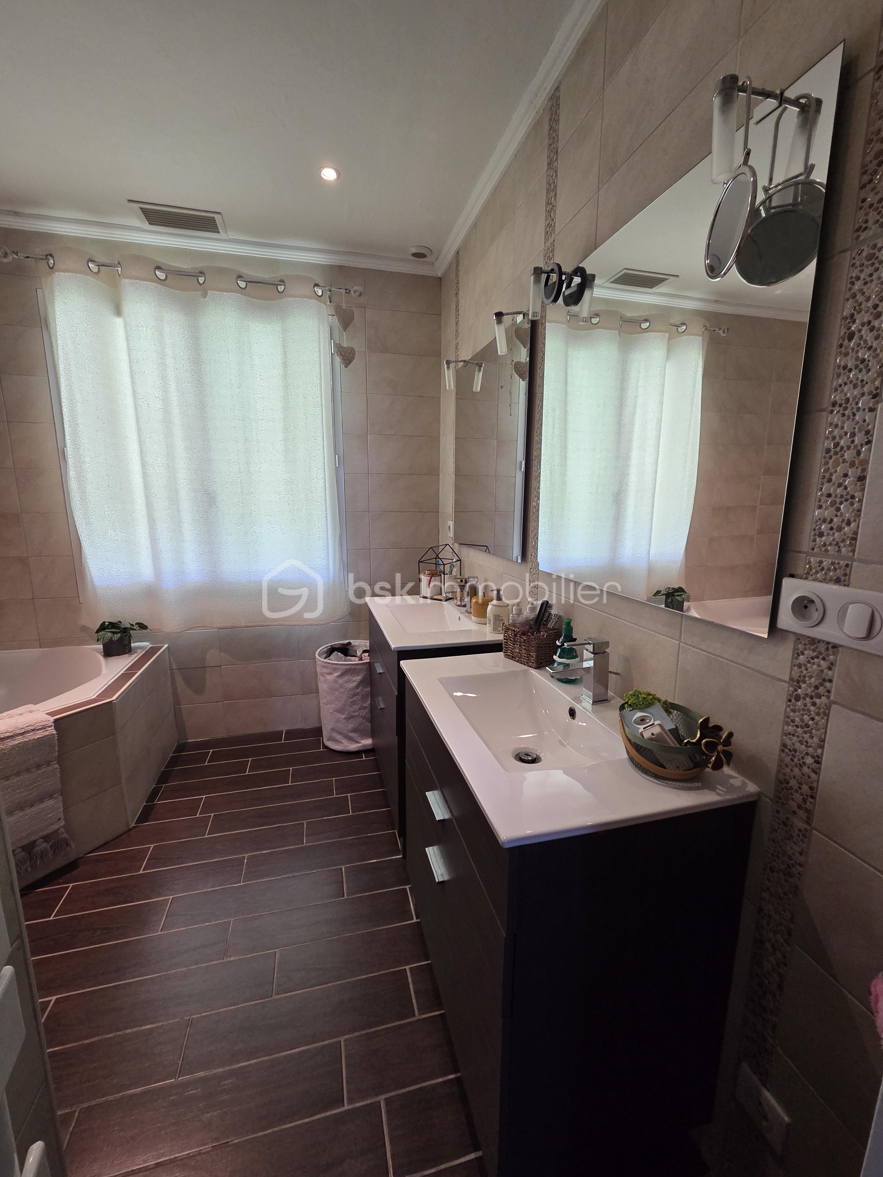 Maison de 156 m² - 20251024_152752 (1).jpg