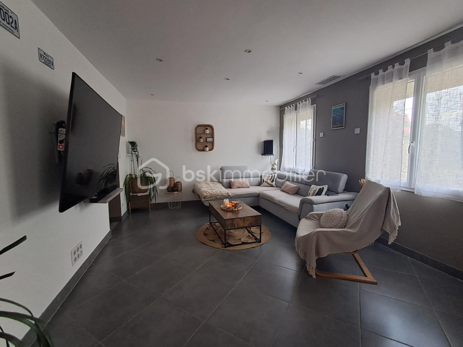 Maison de 156 m² - WhatsApp Image 2025-08-31 à 10.43.43_3353a422.jpg
