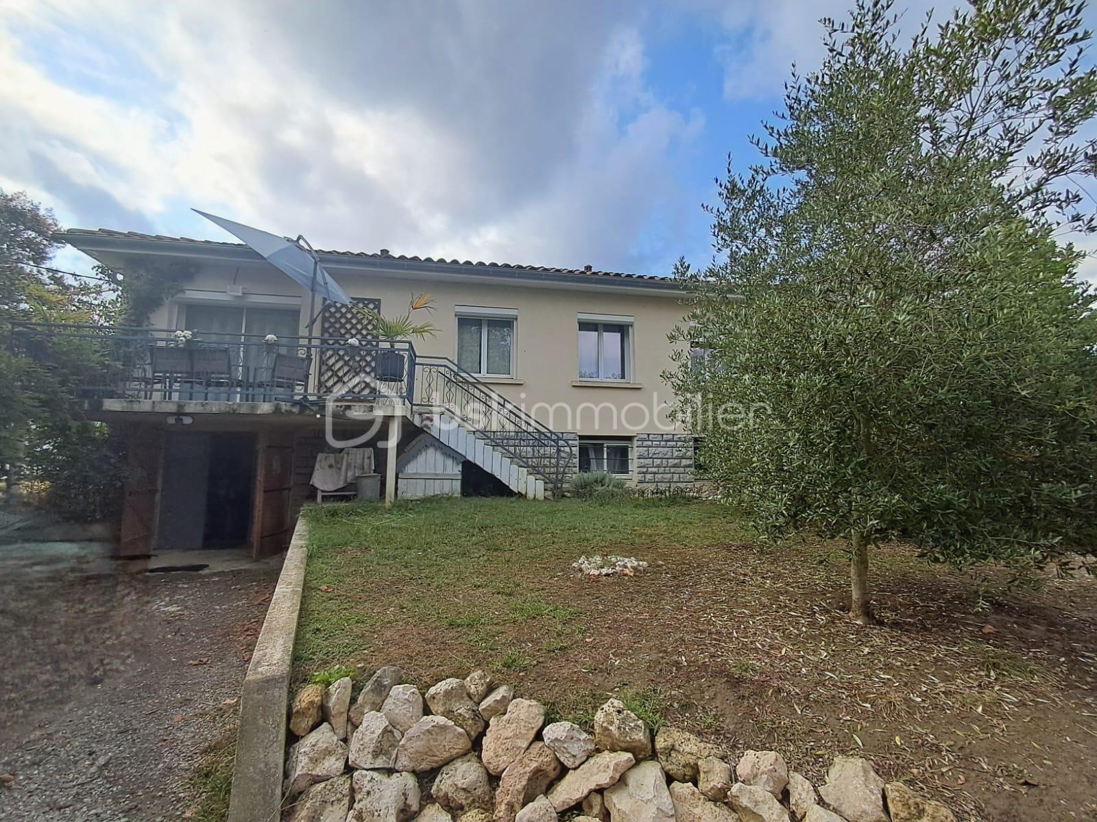 Maison de 156 m² - WhatsApp Image 2025-08-31 à 10.43.40_c7c10ef8.jpg