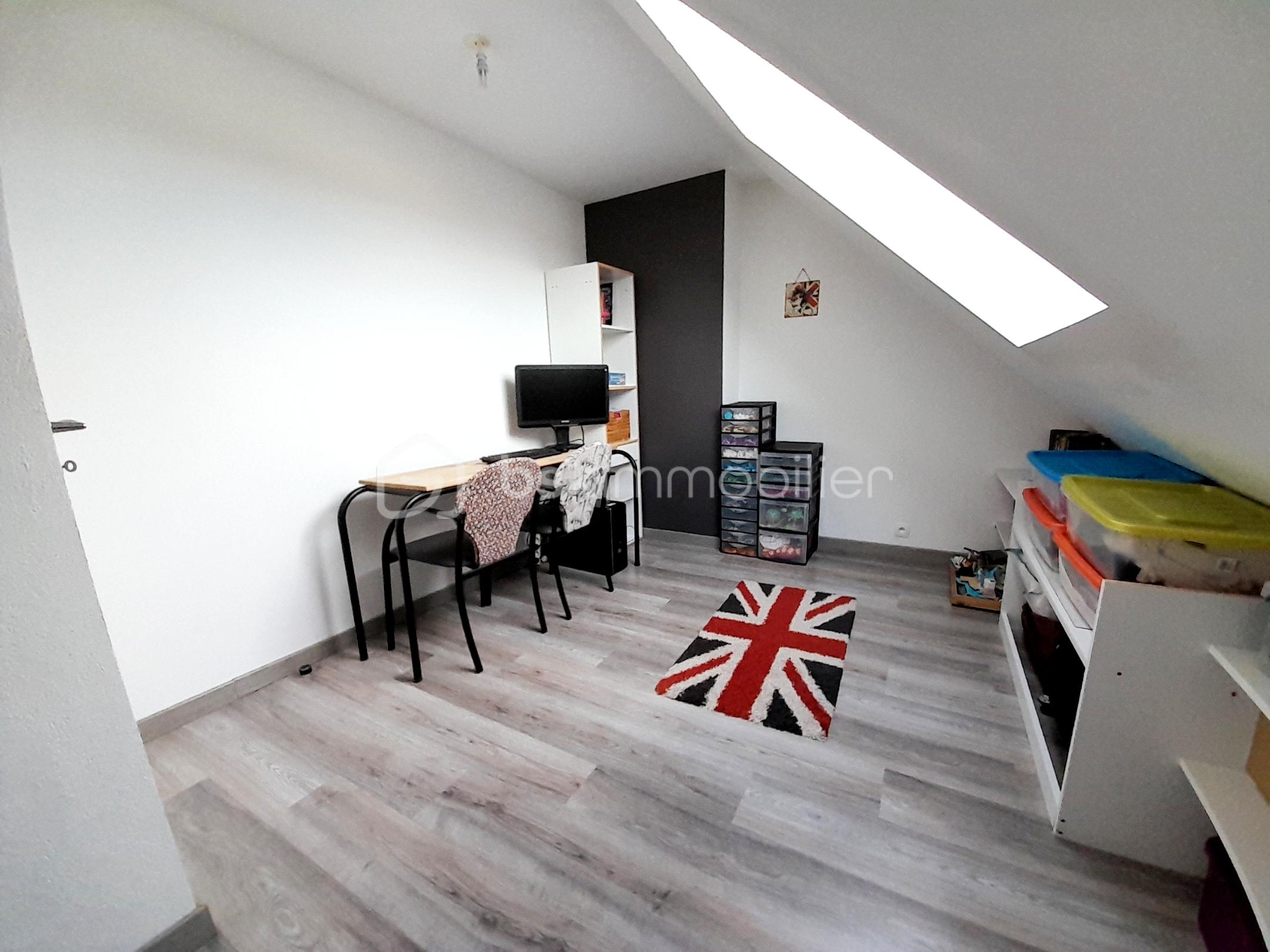 Maison traditionnelle de 183 m² - Polish_20251130_153245254.jpg