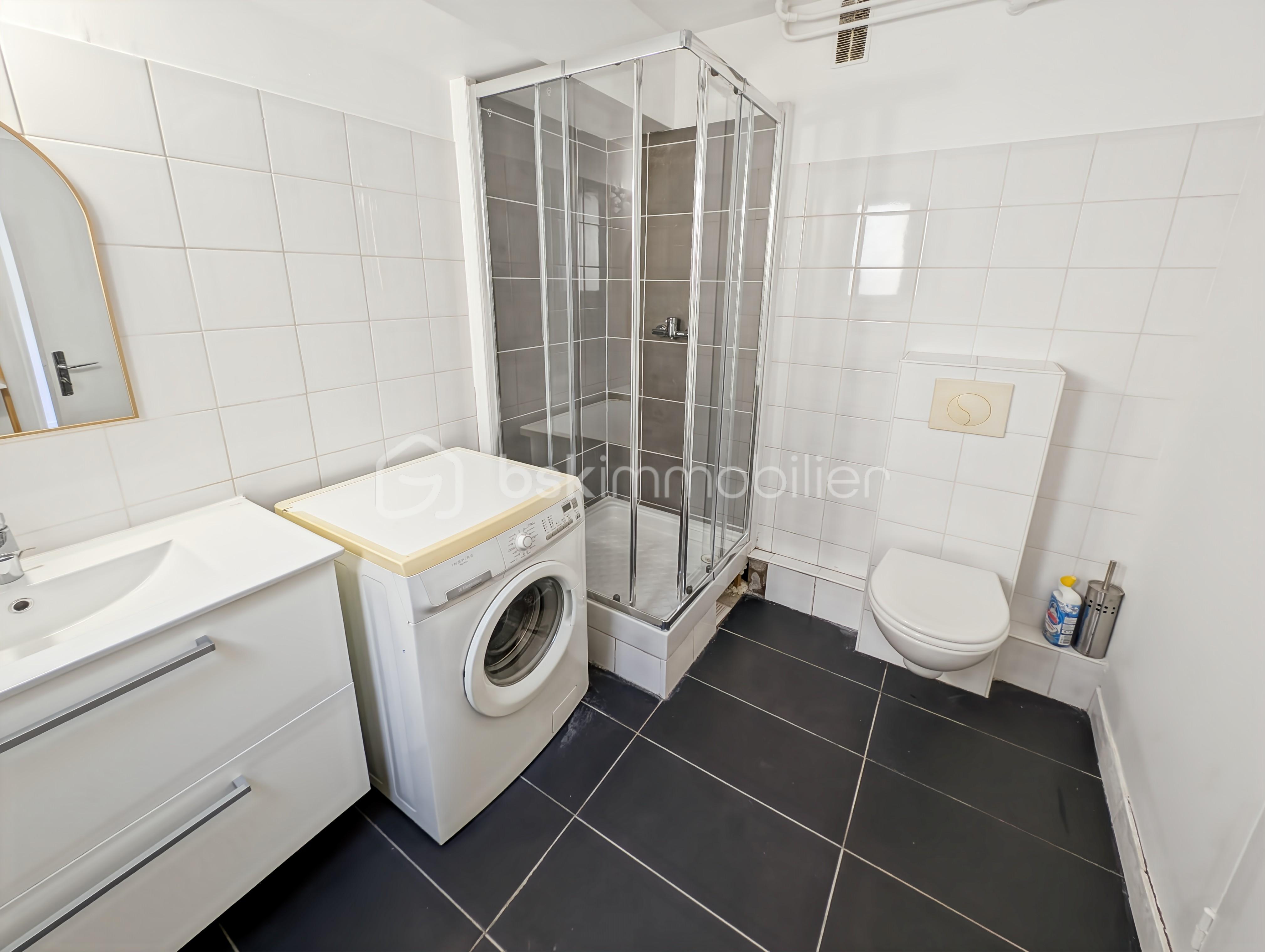 Appartement de 19 m² - 1CvX3gAczeboaIClXGlcEIdAjb4WDES0uVwCCqAm.jpg