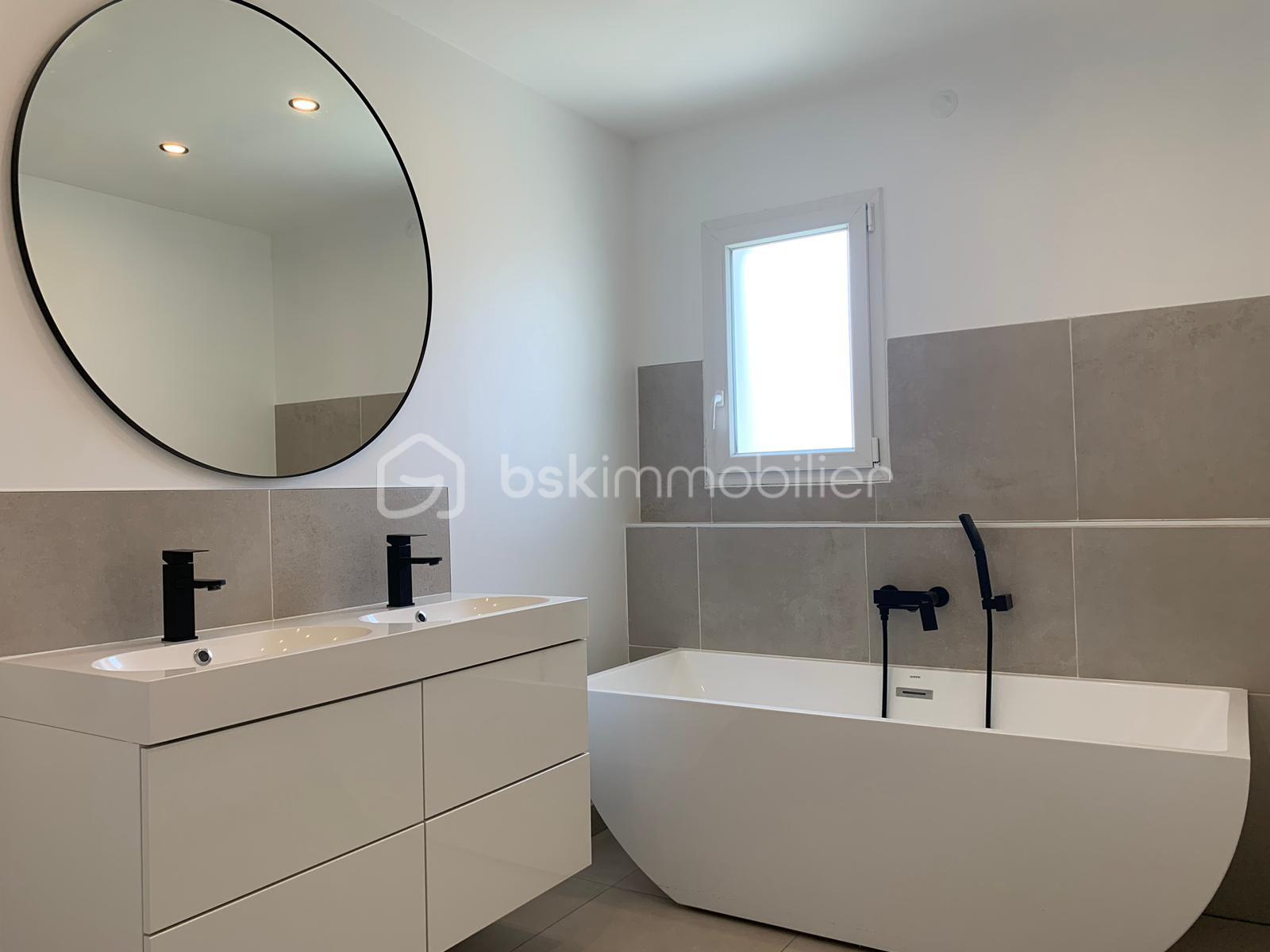 Maison contemporaine de 115 m² - 51993.jpg