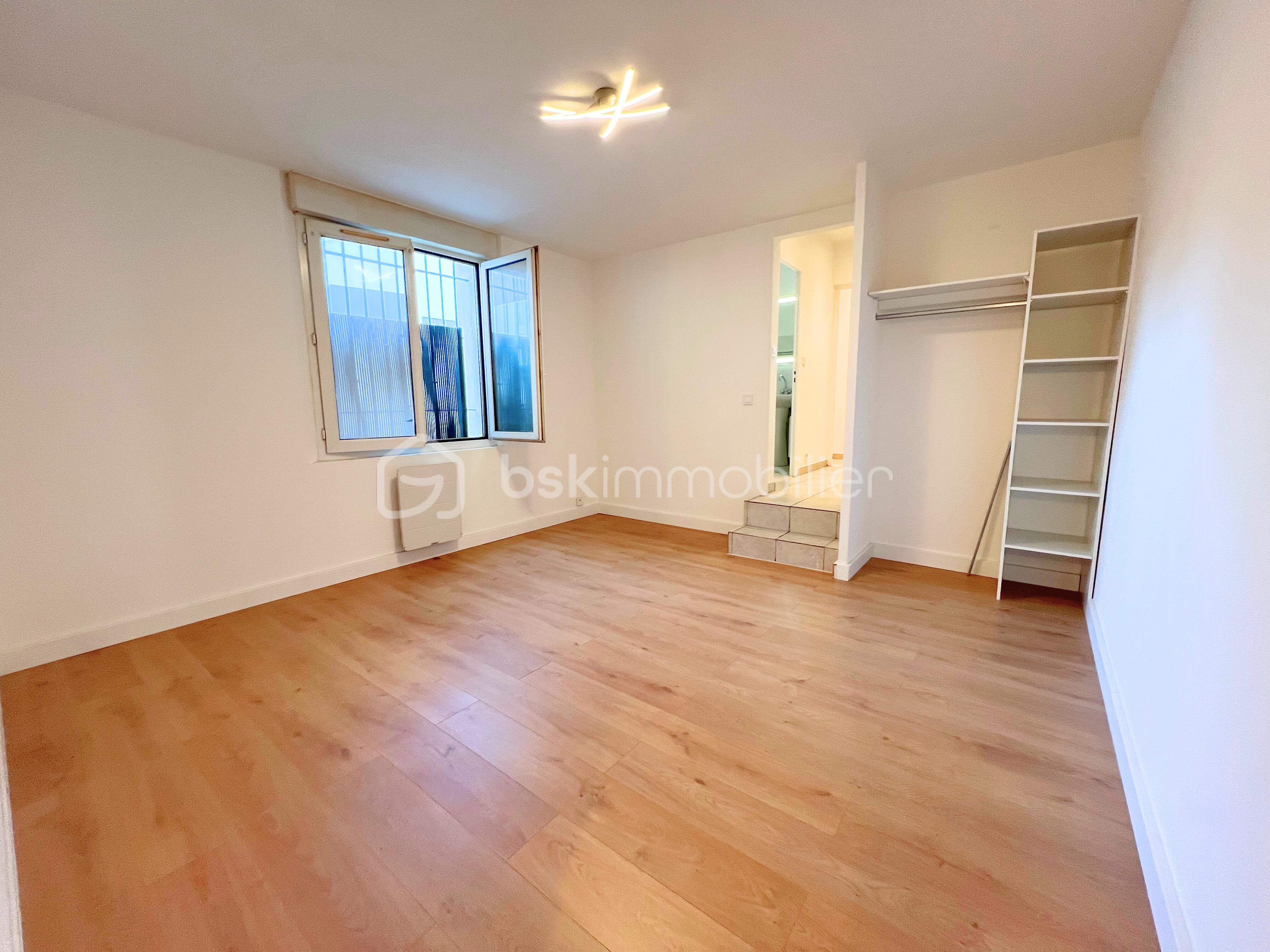 Appartement de 74 m² - chambre-1-vue.jpg