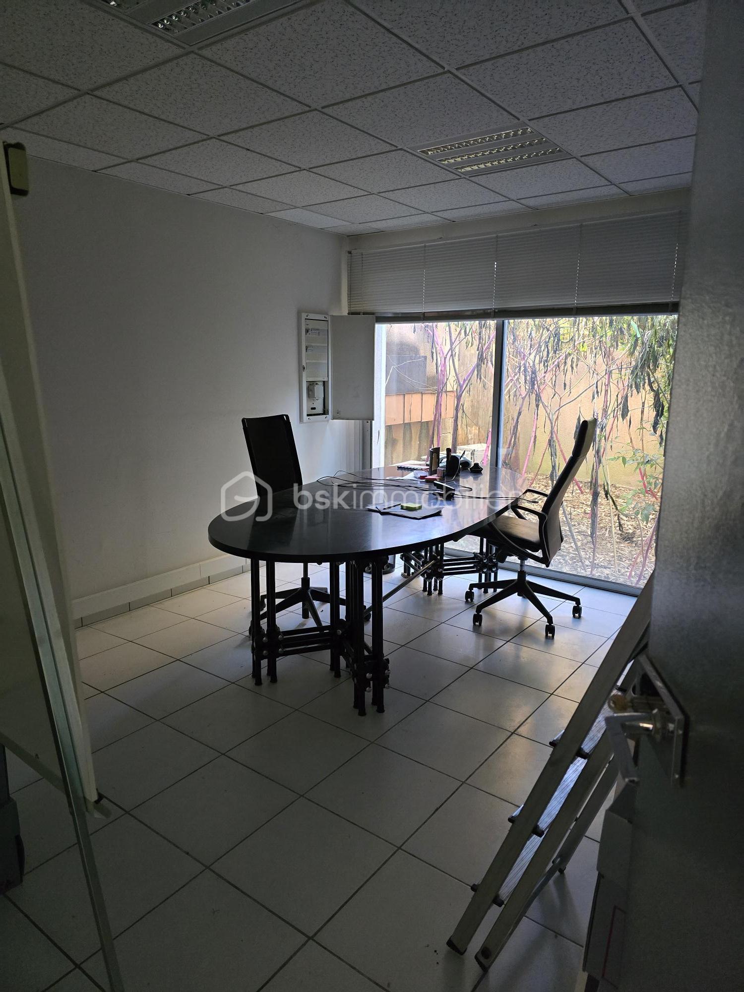 Immeuble mixte de 270 m² - 20251118_103227.jpg