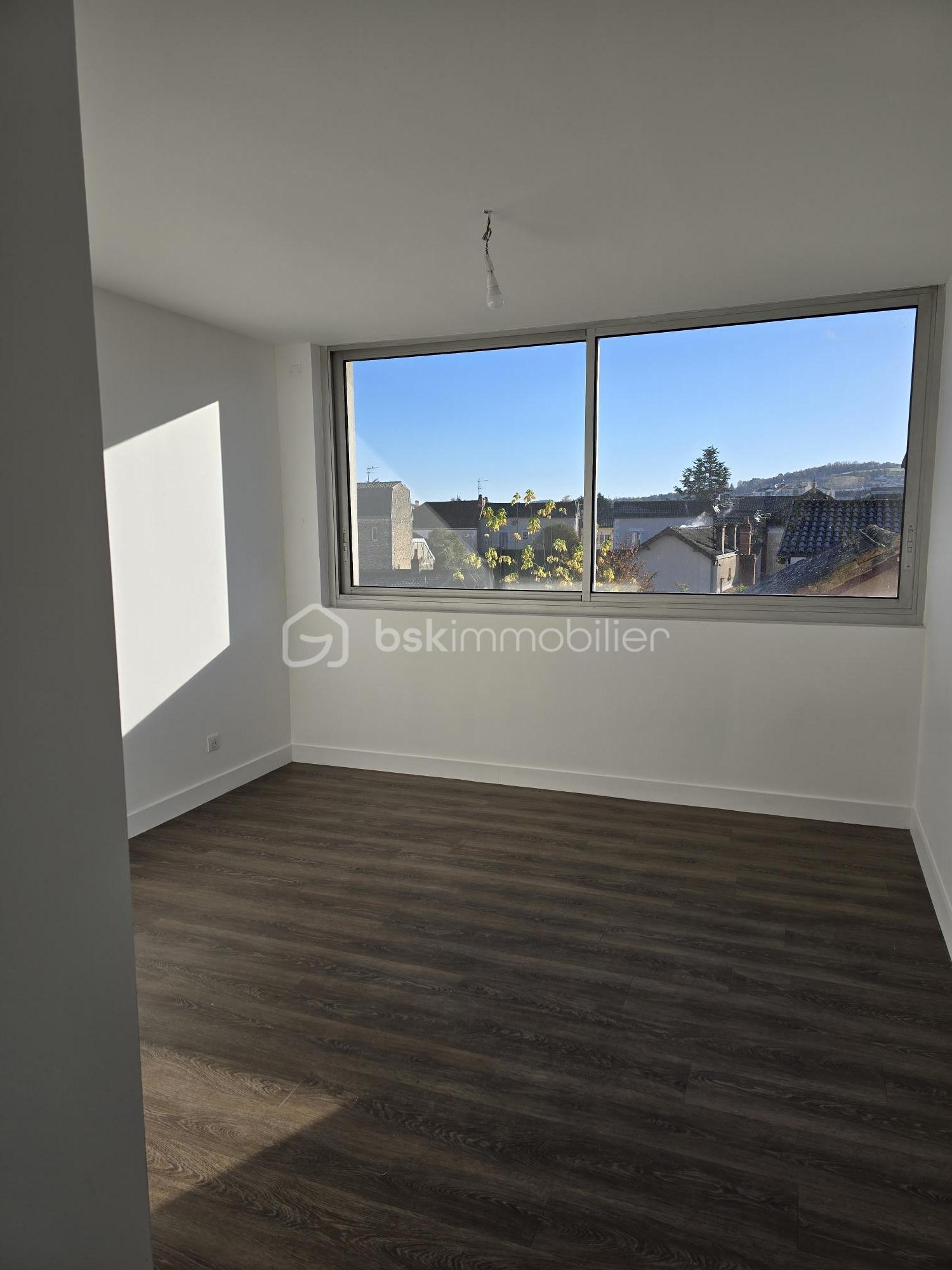 Immeuble mixte de 270 m² - 20251118_103735.jpg