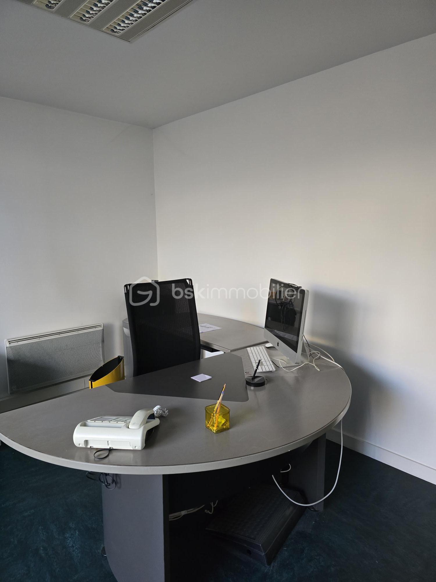 Immeuble mixte de 270 m² - 20251118_103203.jpg