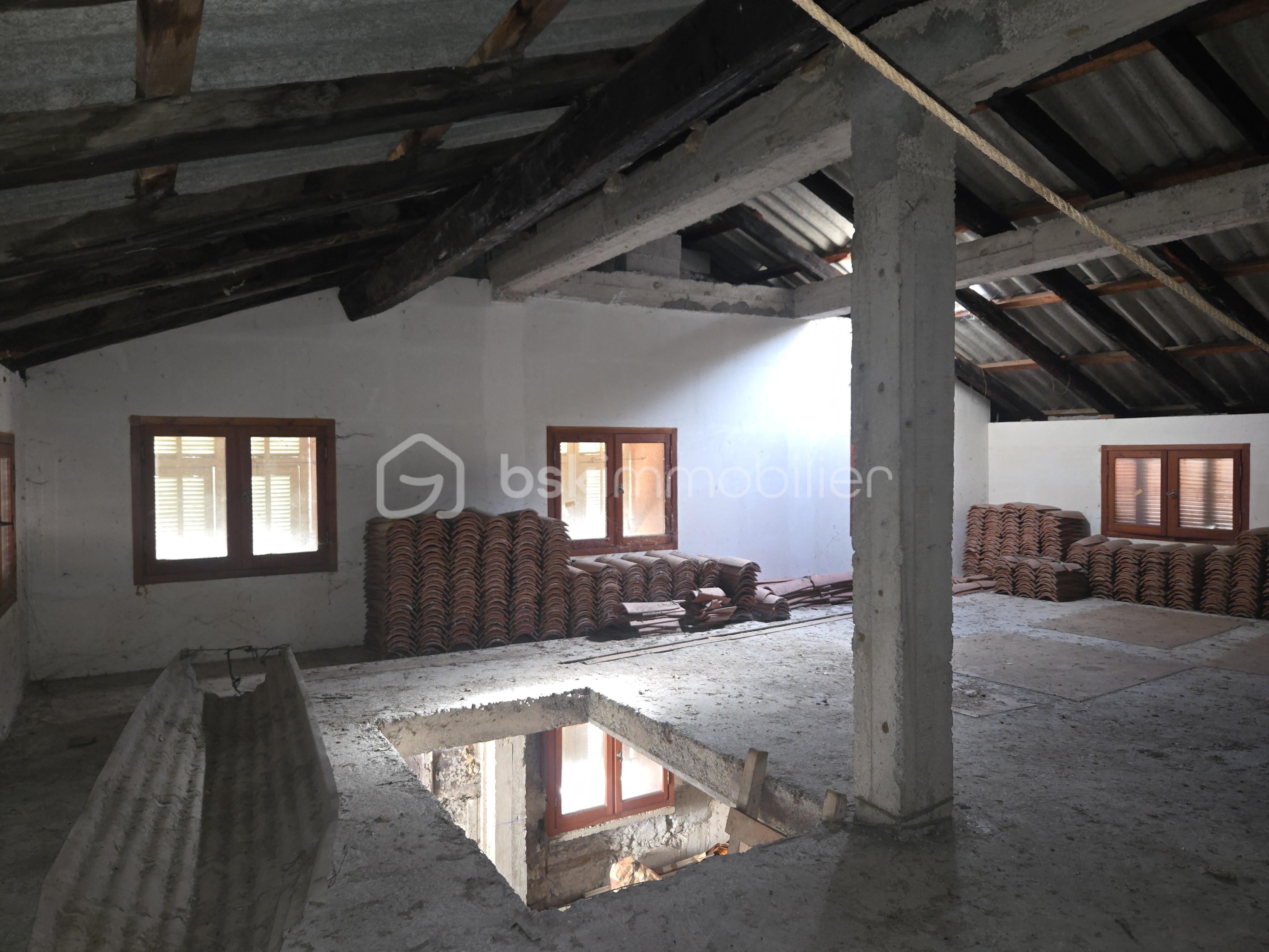 Maison de village de 289 m² - duplex (4).jpg