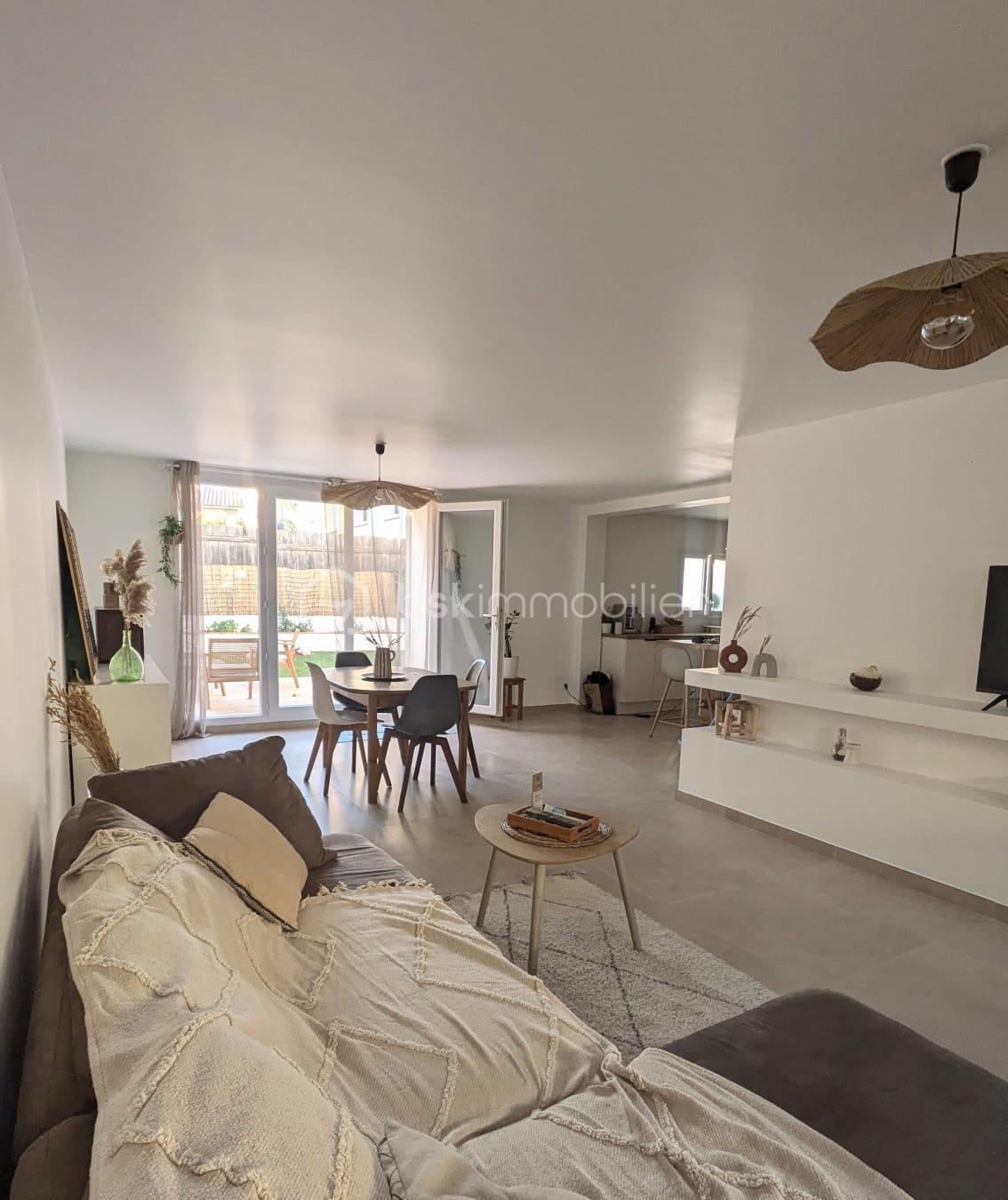 Maison de 115 m² - WhatsApp Image 2025-10-13 à 20.05.17_eca6c3ce.jpg