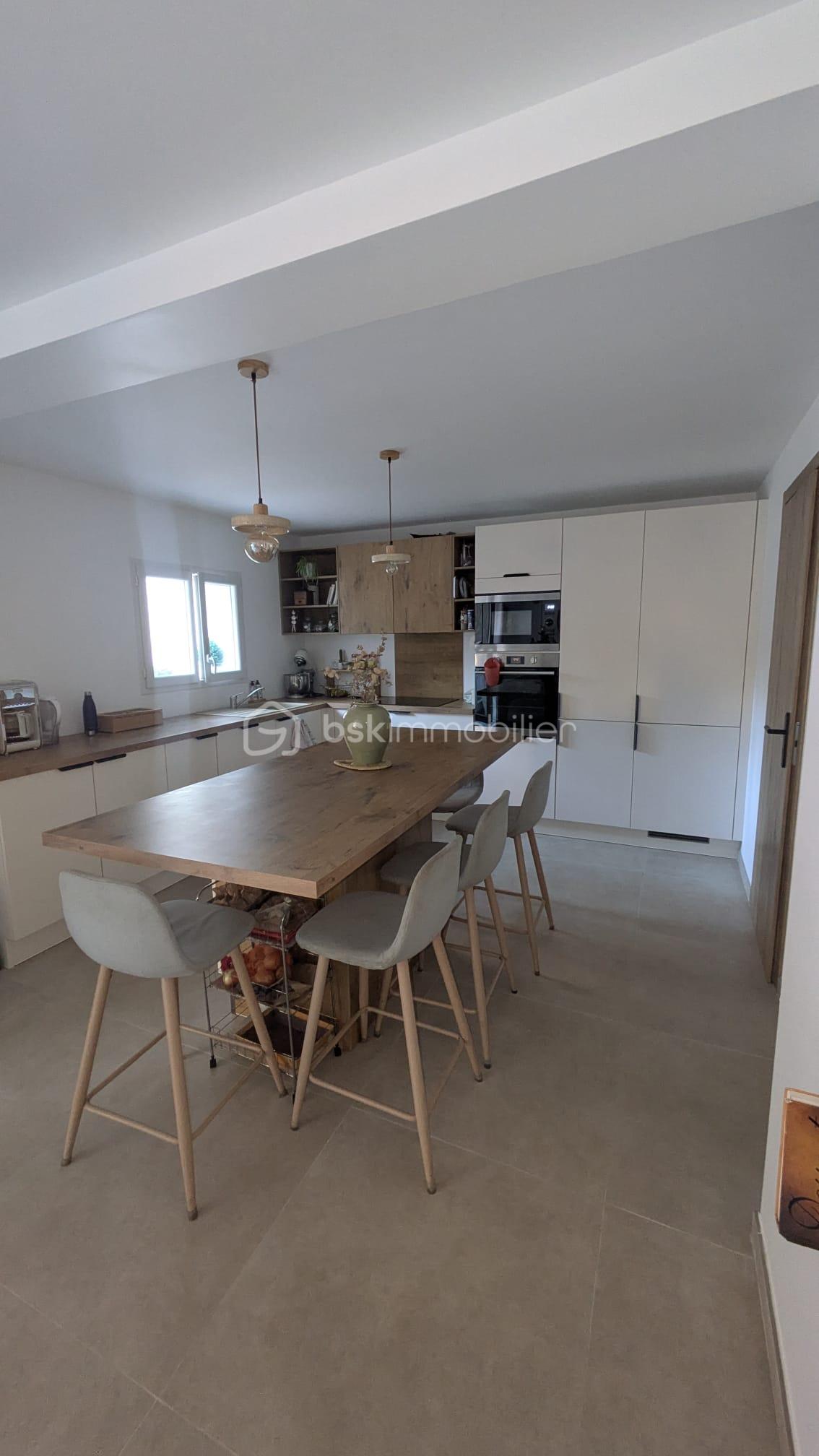 Maison de 115 m² - WhatsApp Image 2025-10-13 à 20.05.17_bba81607.jpg