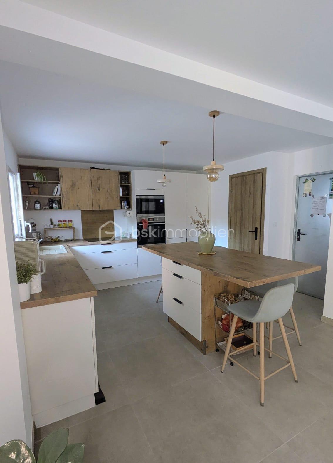 Maison de 115 m² - WhatsApp Image 2025-10-13 à 20.05.16_c8bc35d8.jpg