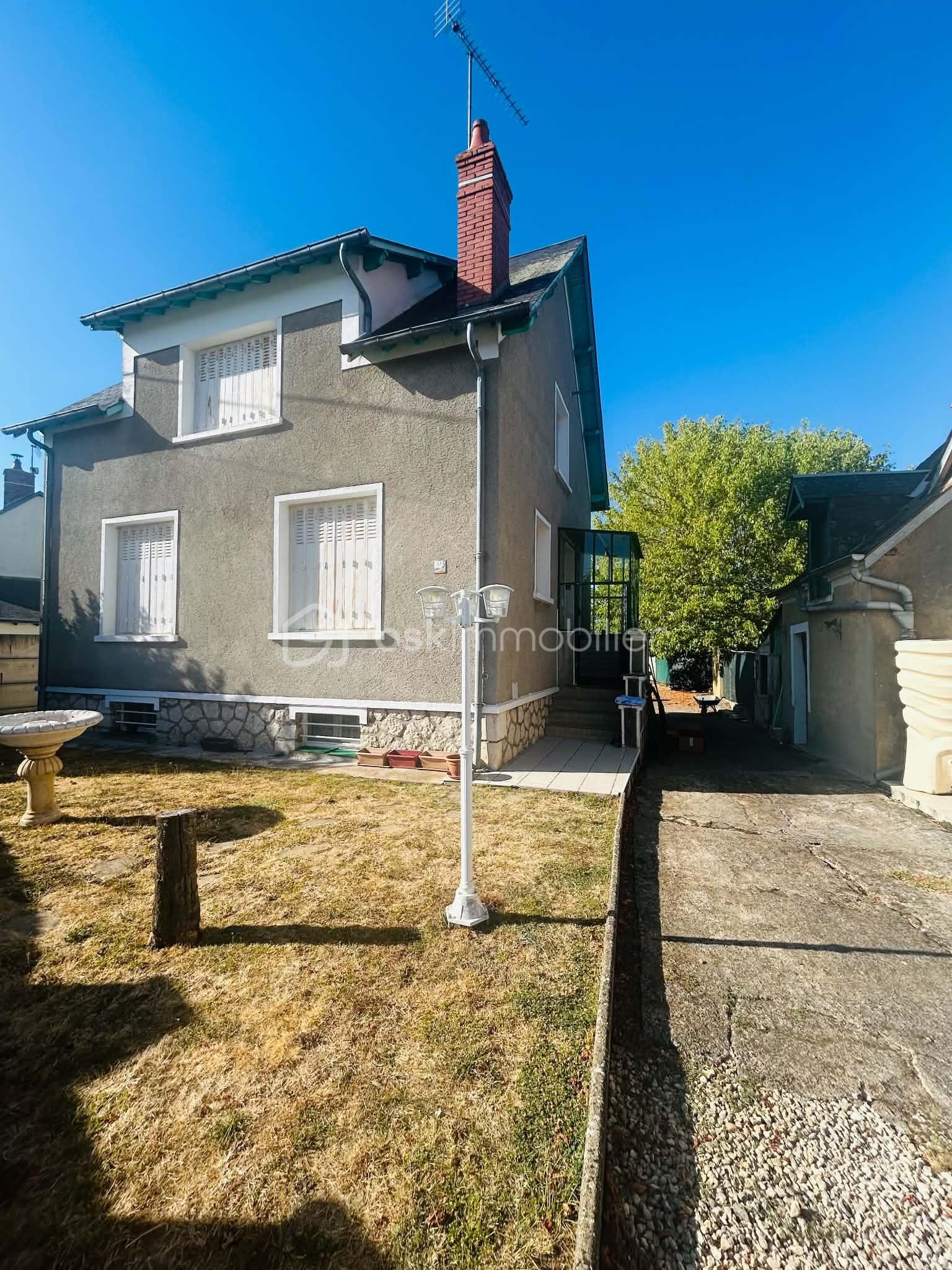 Maison 5 pièces 126 m² · à Saint-Florent-sur-Cher · 126 m² · 135 000 €