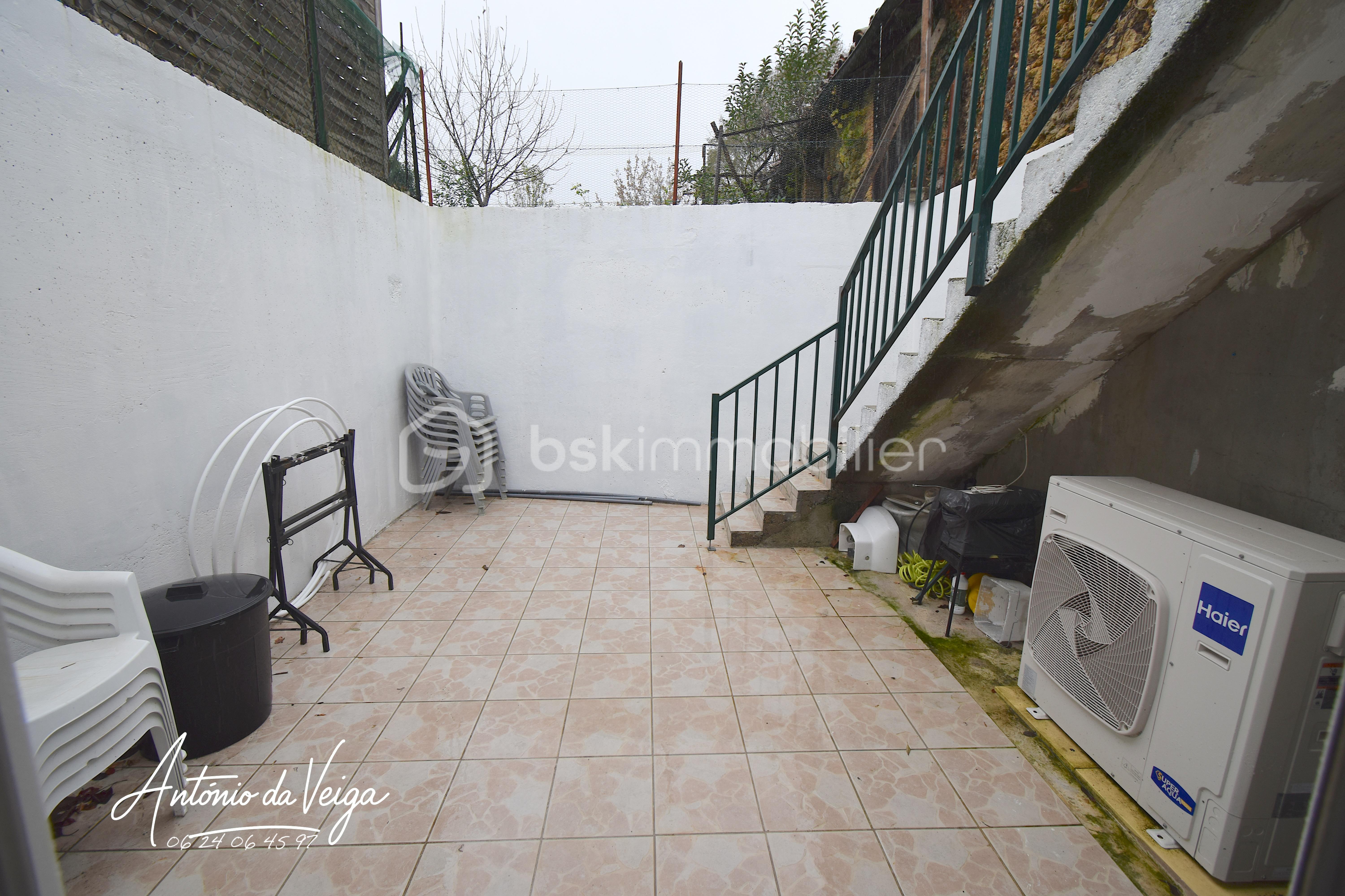 Maison de ville de 155 m² - DSC_0004.JPG