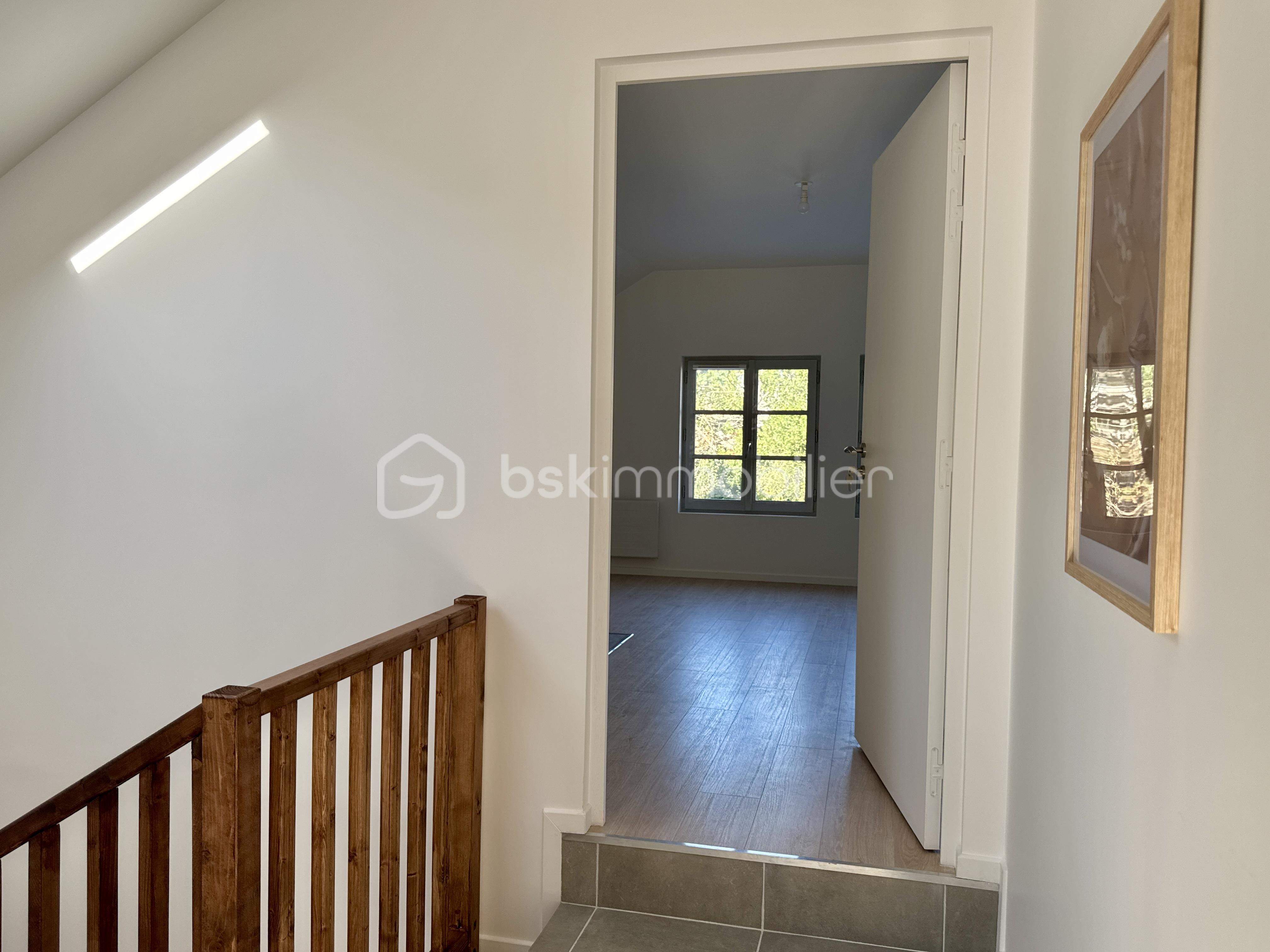 Appartement de 22,90 m² - DJI_20250712_192127_047.jpg