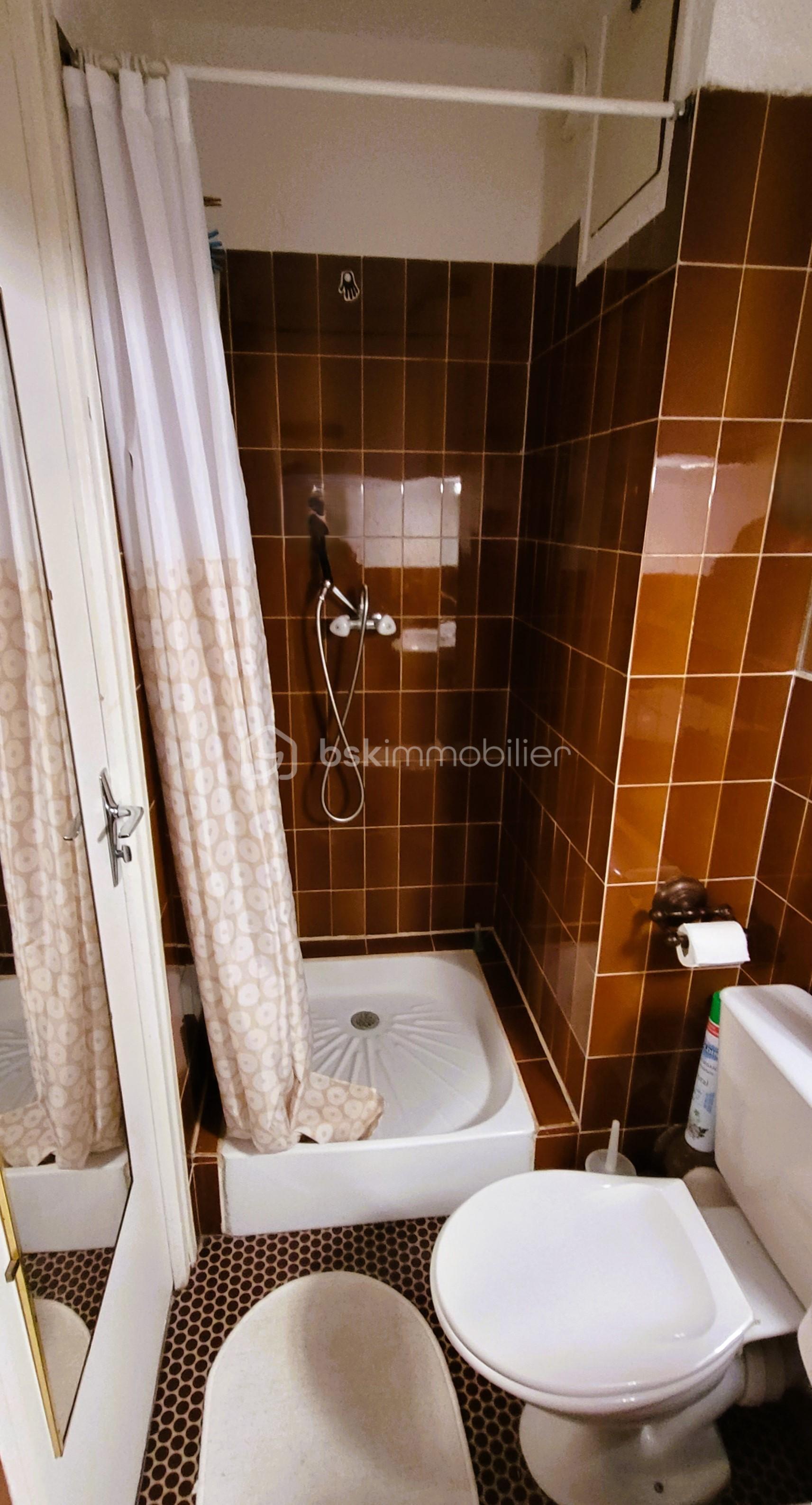 Studette de 11 m² - APP VESCHI  (2)BIS.jpg