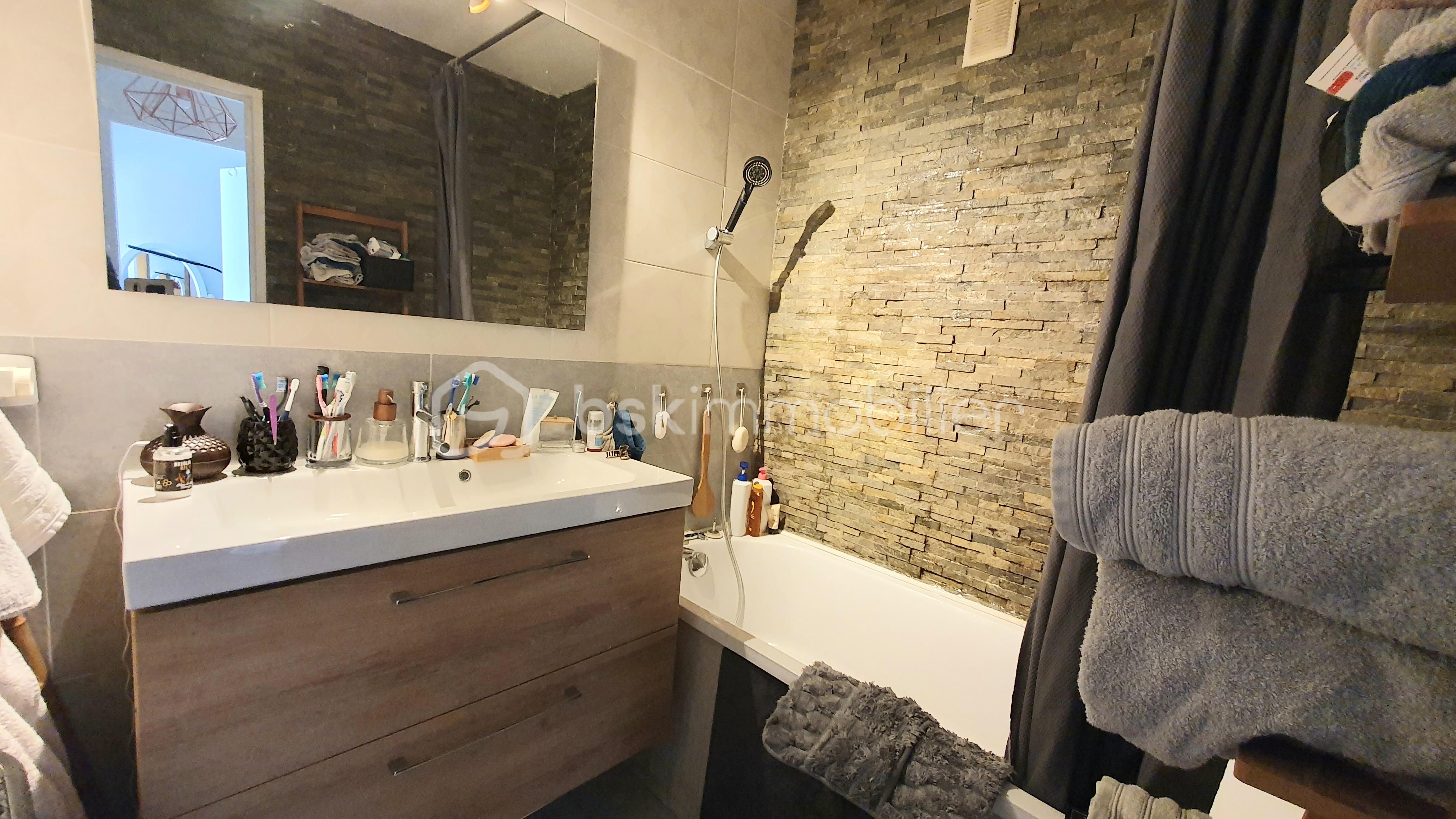 Appartement de 91,90 m² - 20250903_163315.jpg