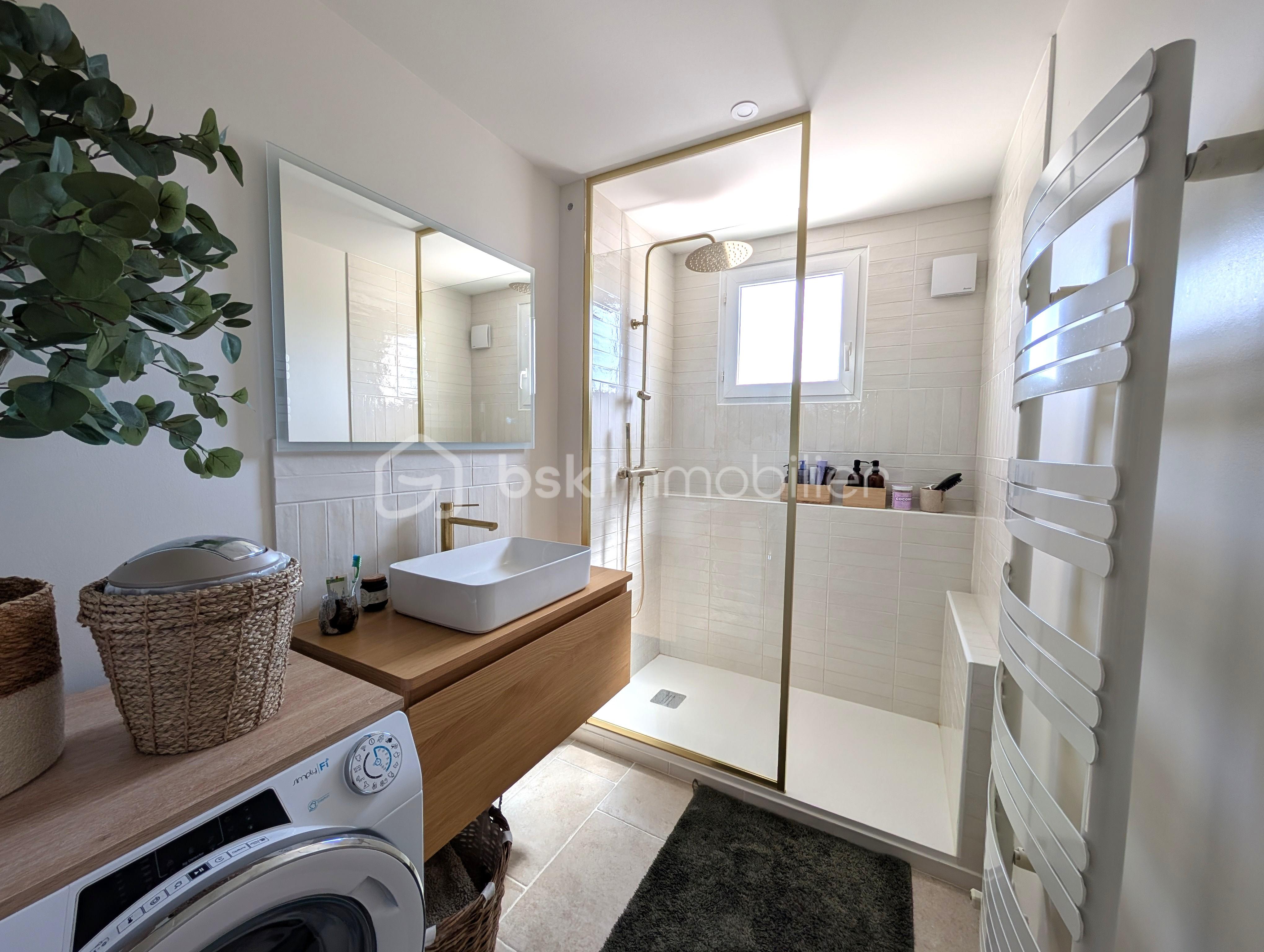 Appartement de 86,60 m² - SDB.jpg
