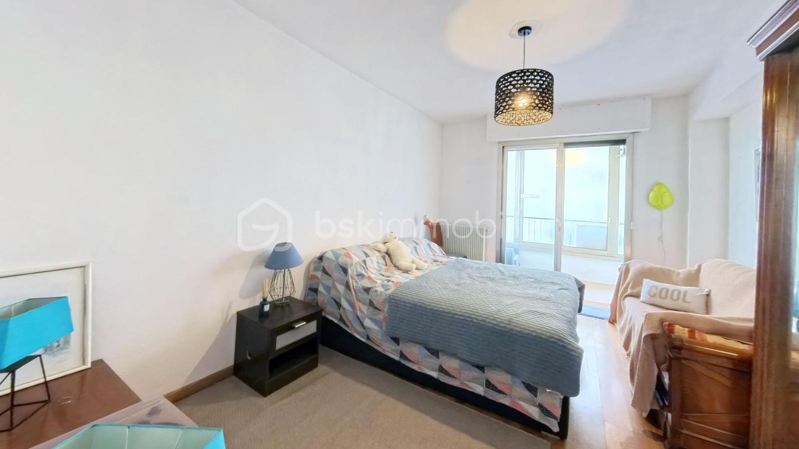 Appartement de 76 m² - d69644fa-01f3-4537-ac43-0eafa97bee07.jpeg