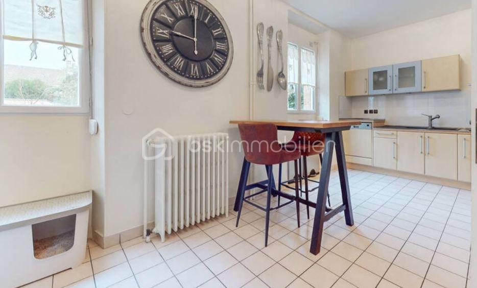 Demeure de 240,38 m² - c.JPG