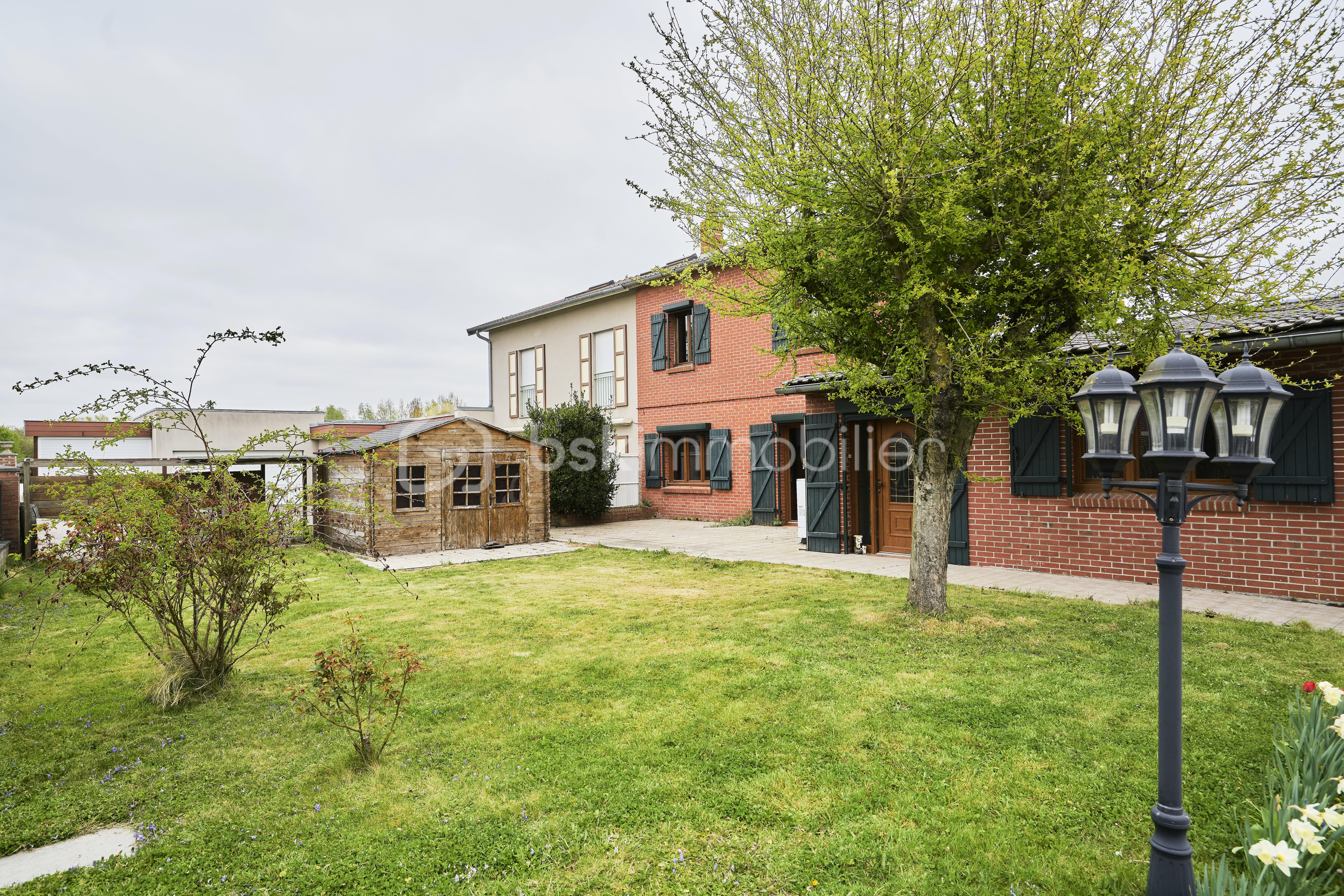 Maison de village de 100 m² - extÇrieur e.jpg