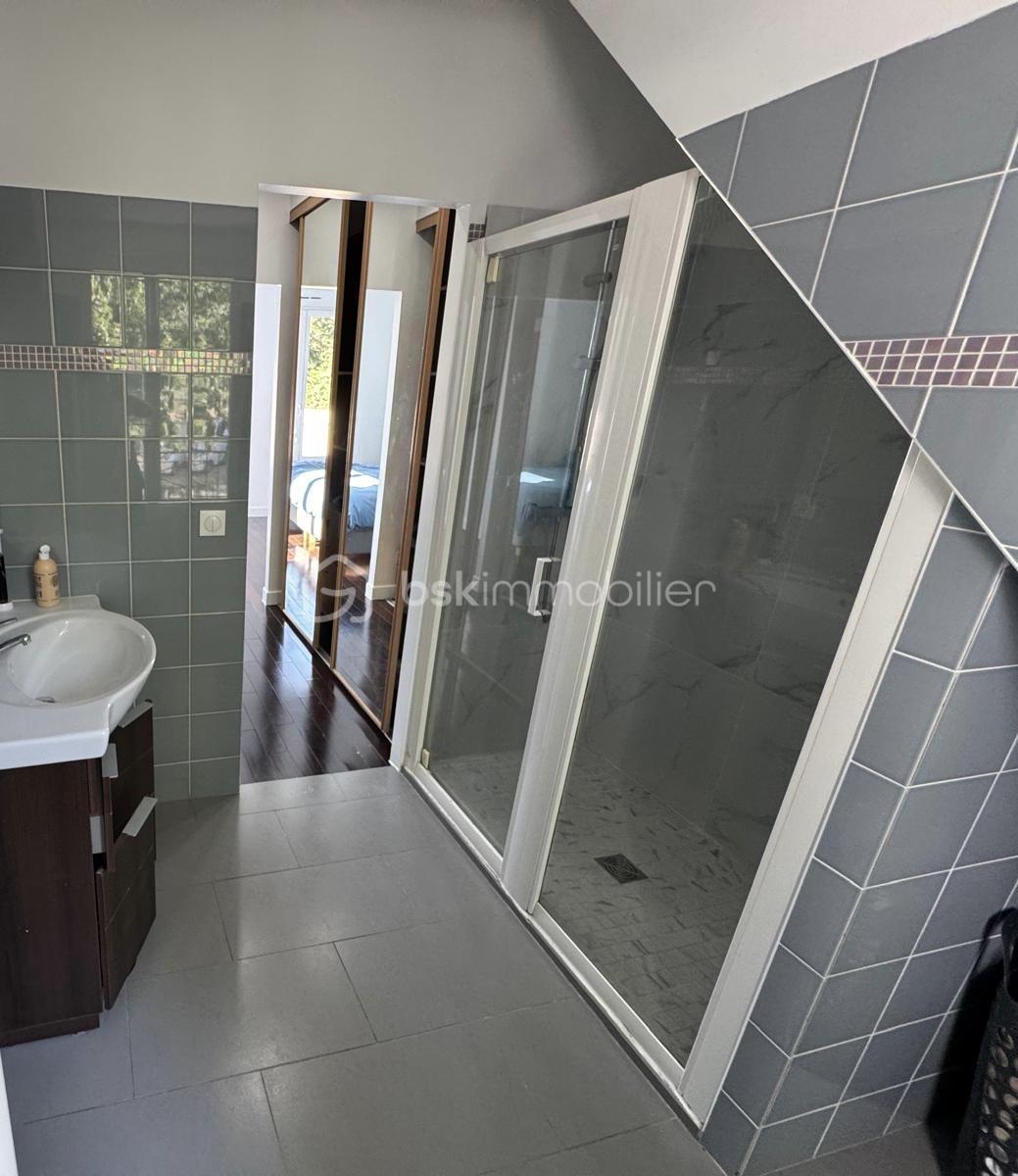 Maison de 129 m² - 19d99f5e-8566-4b69-a85e-2e3de7f83b7b.jpeg