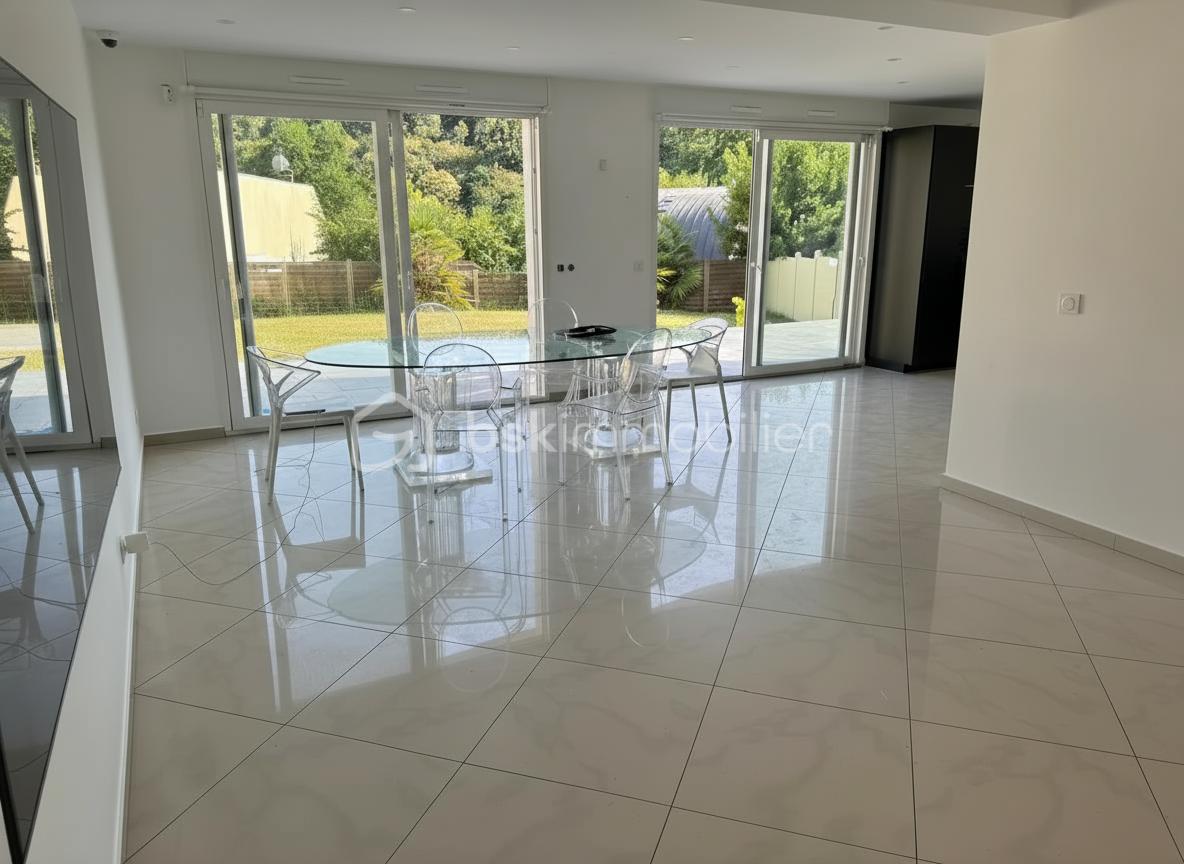 Maison de 129 m² - generated_2025-11-14T08_16_39.373.jpg