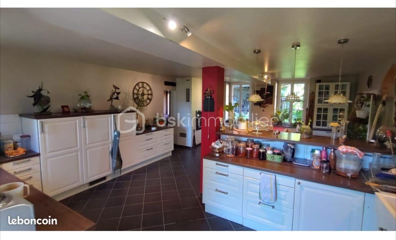 Maison longere de 336 m² - IMG-20251007-WA0016.jpg
