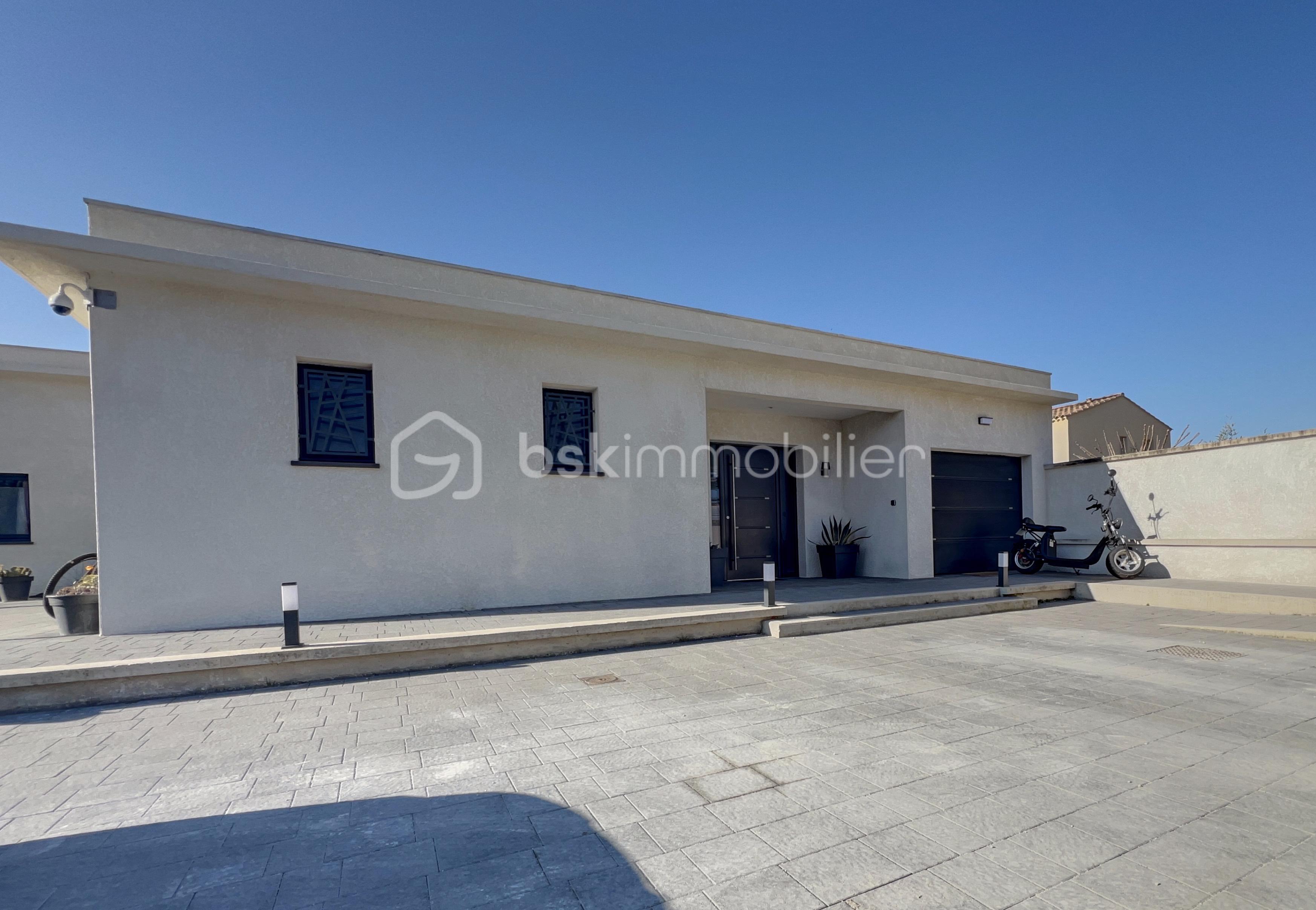 Maison contemporaine de 180 m² - B7F055D2-A347-5693-75C6-799D6C276FE8.jpg