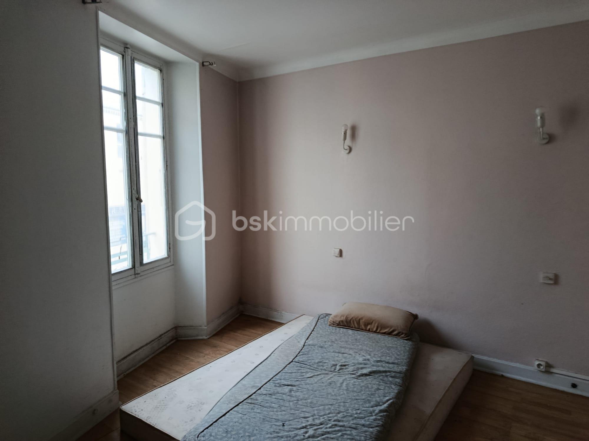 Immeuble commercial de 239,99 m² - WhatsApp Image 2026-01-08 at 11.53.21 (5).jpeg