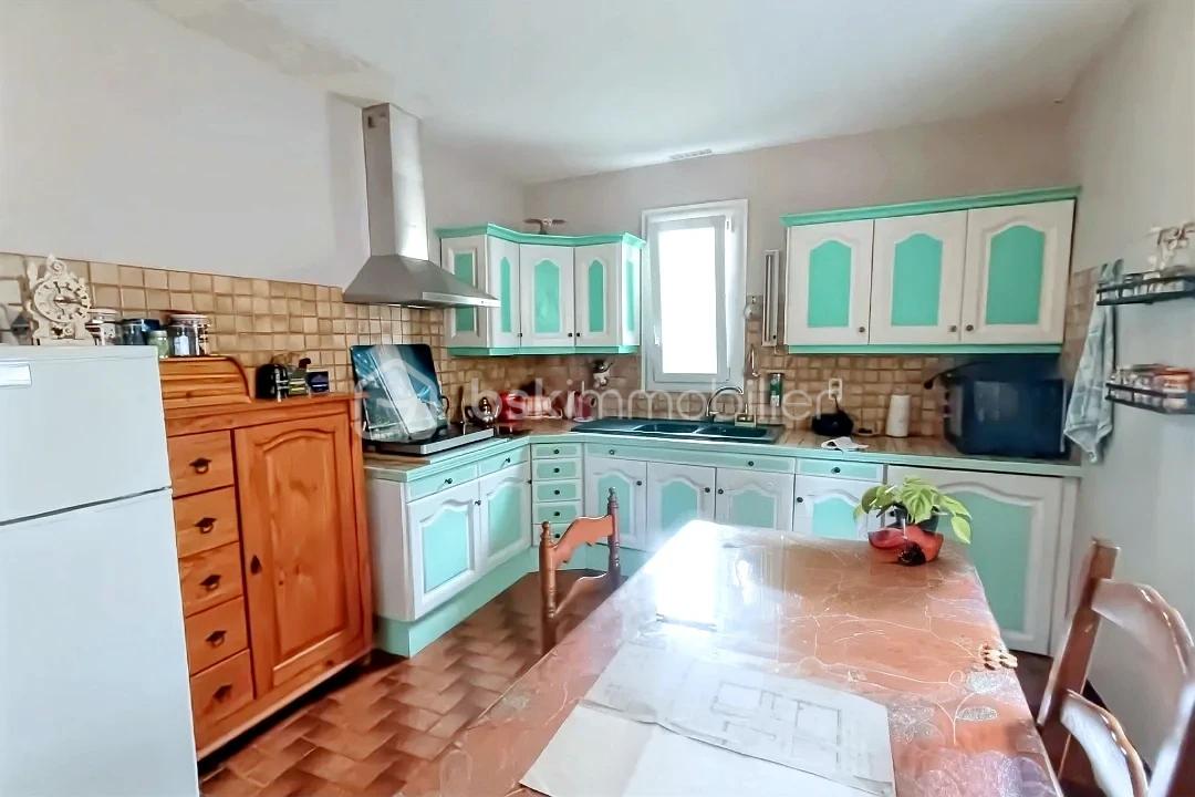 Maison de 105 m² - hoqi-782f7a6cc08a40f0967b061fc39f85b7.jpg