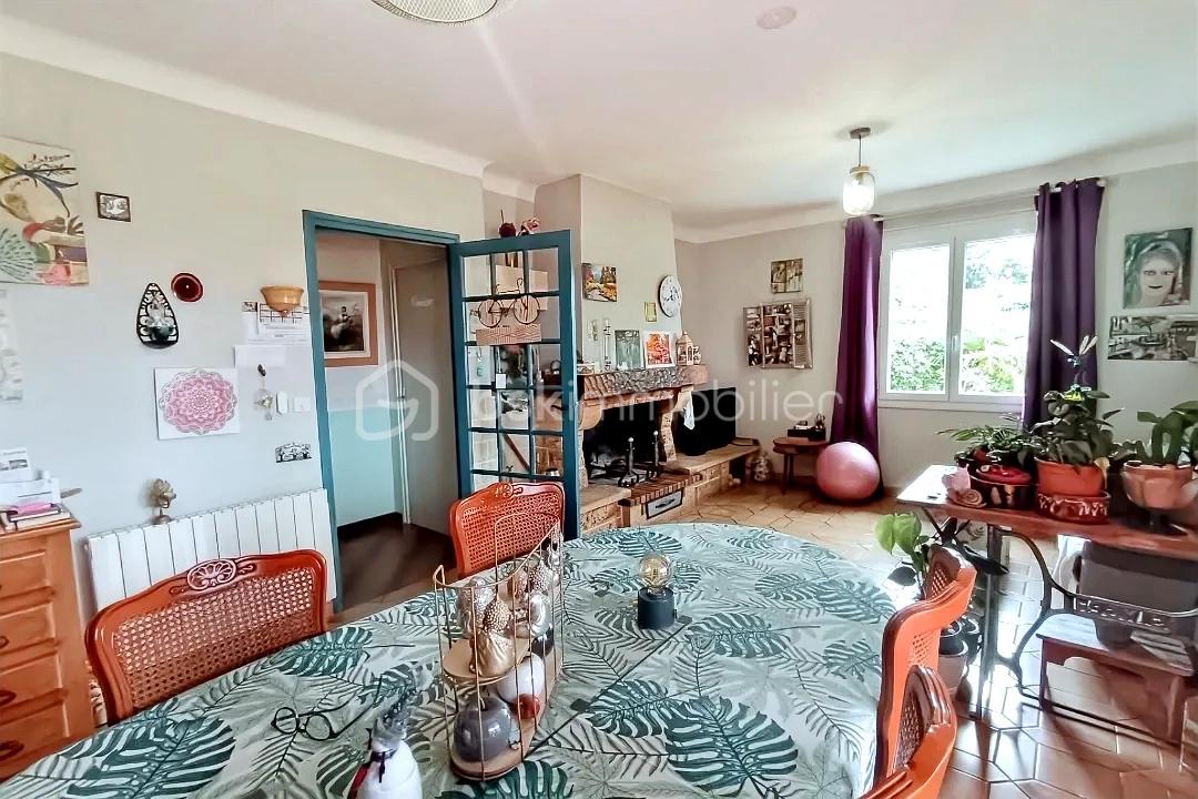 Maison de 105 m² - hoqi-d1802bd1d094471cbec63cf93c3ad7a8.jpg