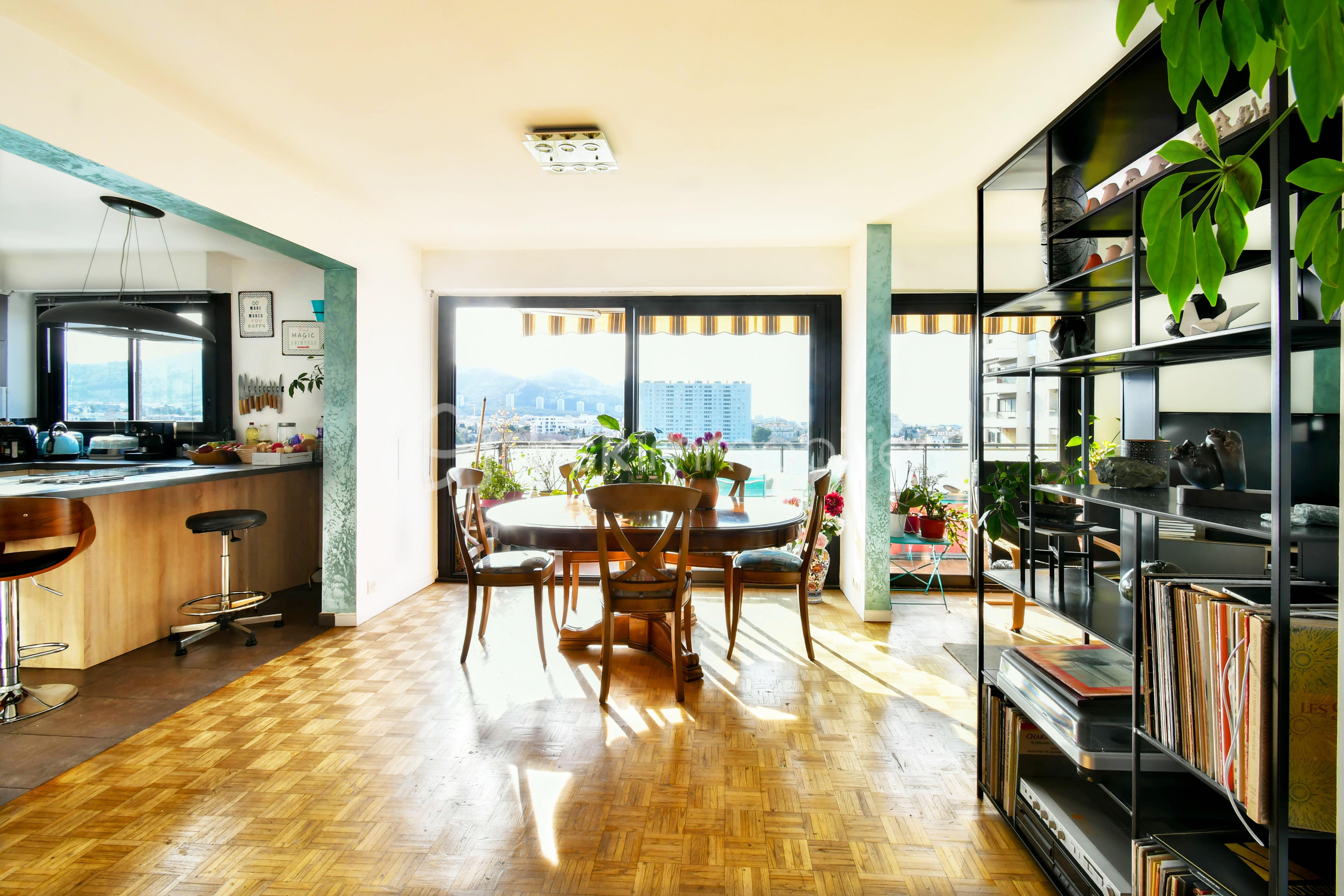 Appartement de 113,63 m² - séjour cuisine.jpg