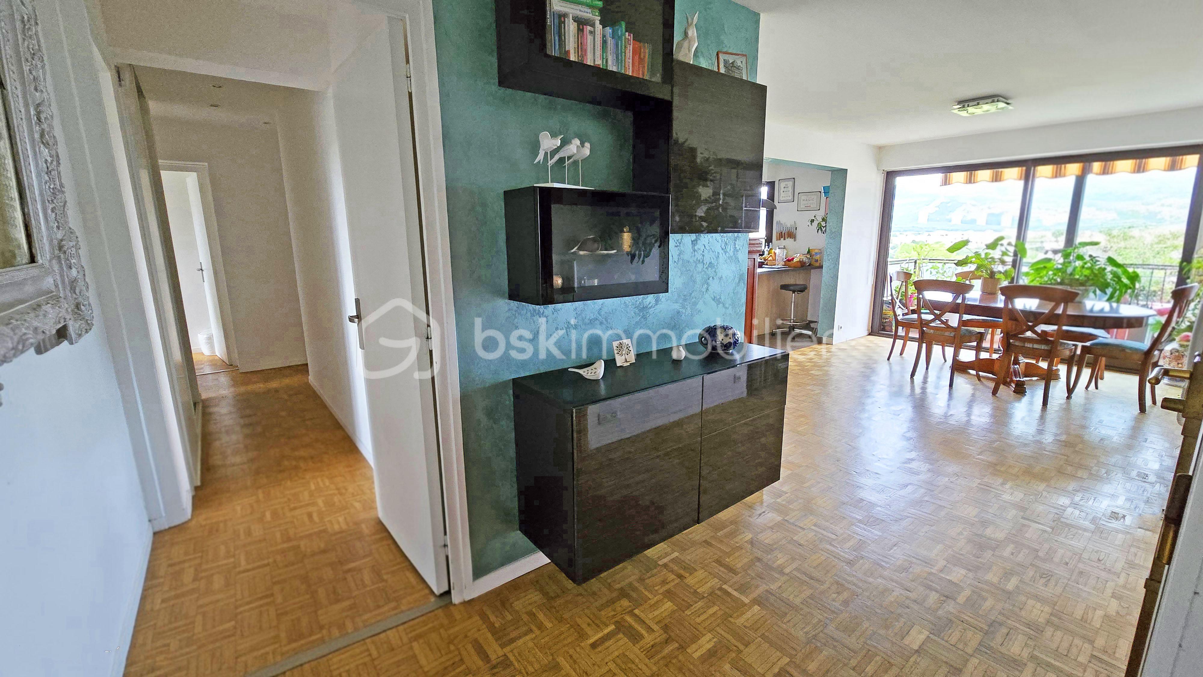 Appartement de 113,63 m² - Entrée Samsung2.jpg