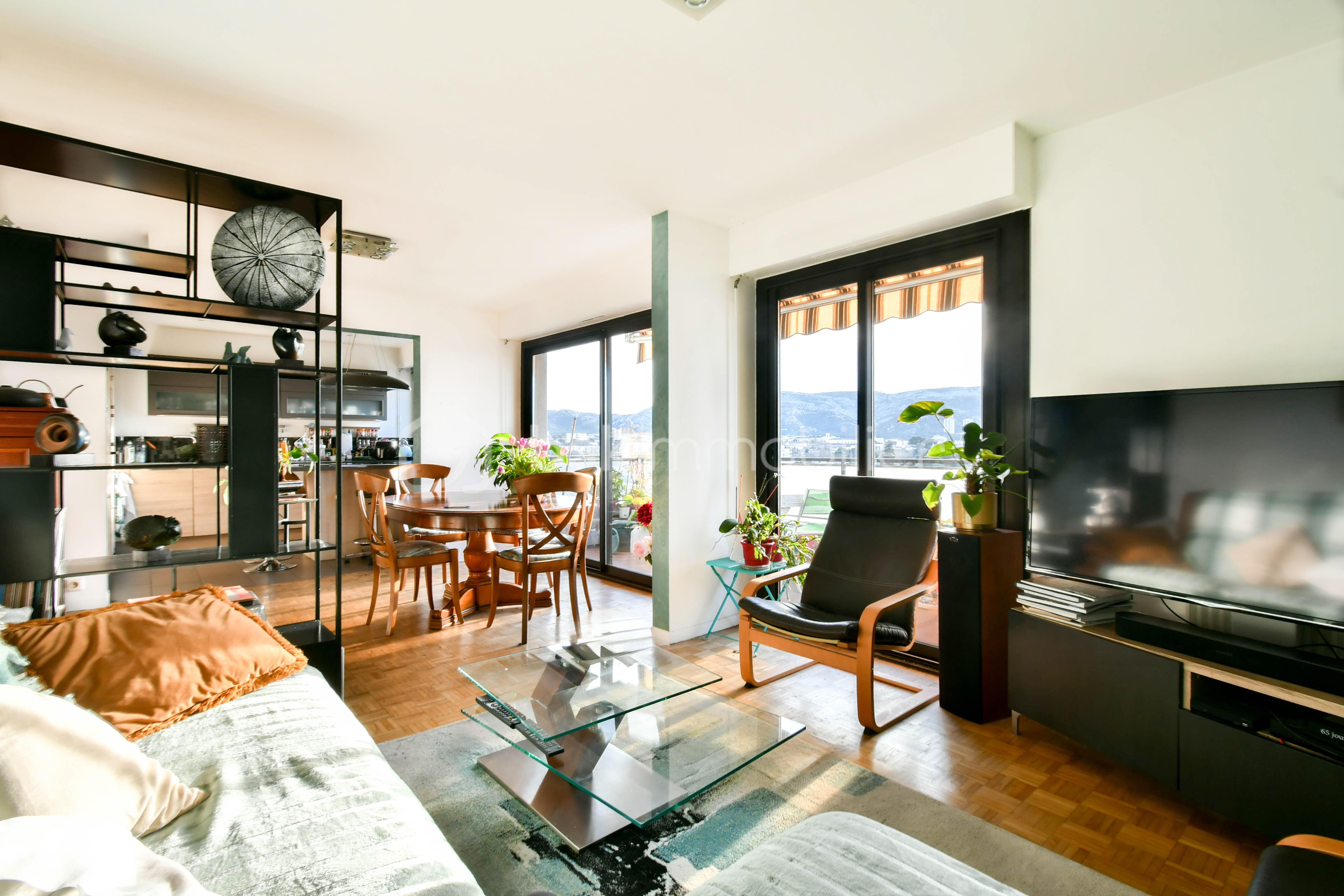 Appartement de 113,63 m² - Sallon2.jpg