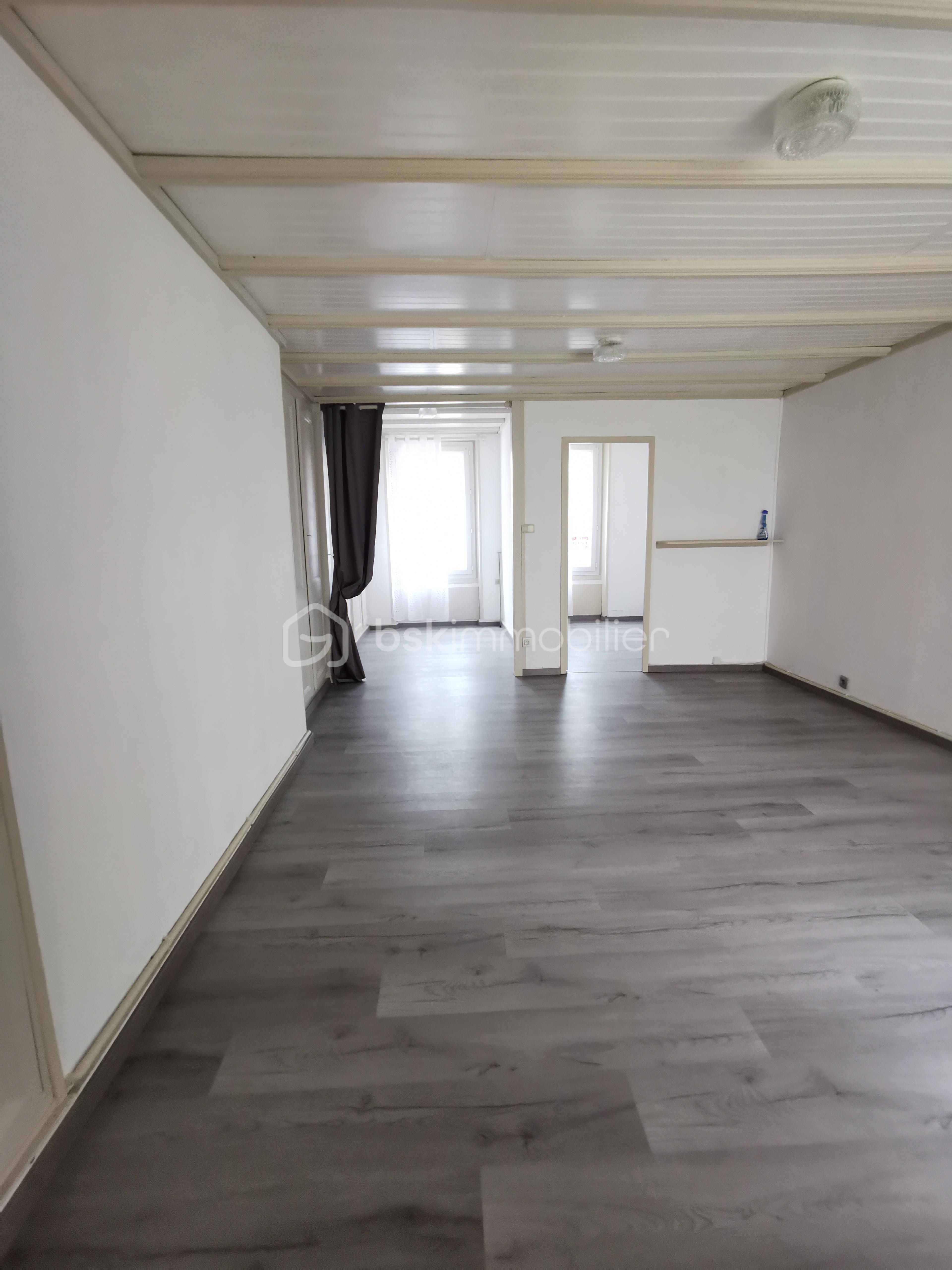 Appartement de 49 m² - PDV.jpg