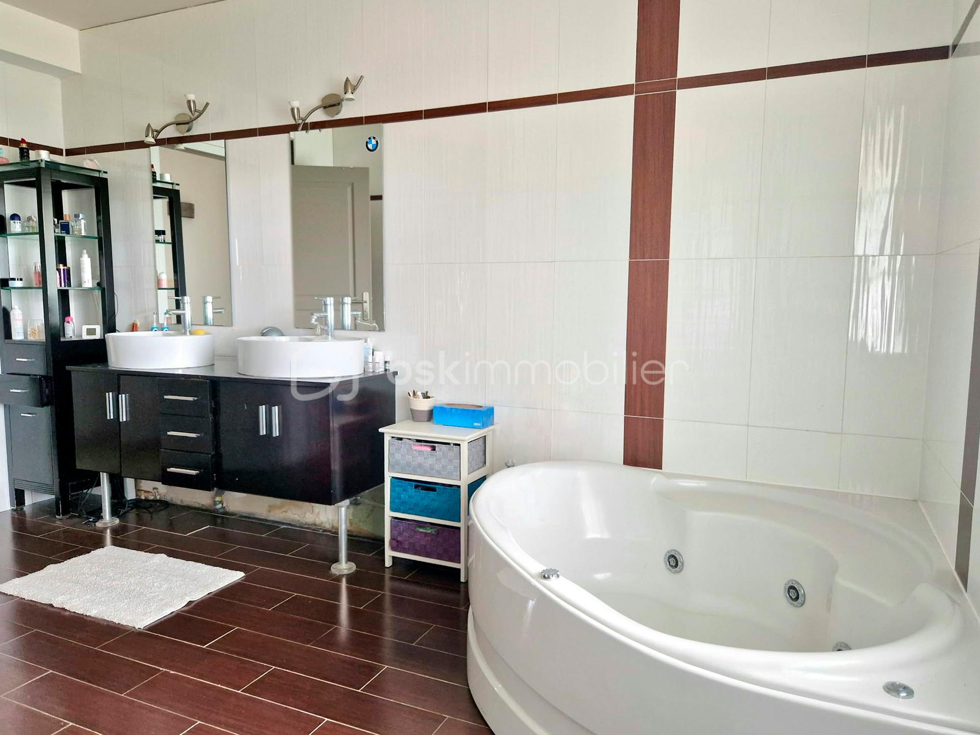 IMMOBILIER GRESSEY BSK CELINE VAN DE WALLE 15.jpg