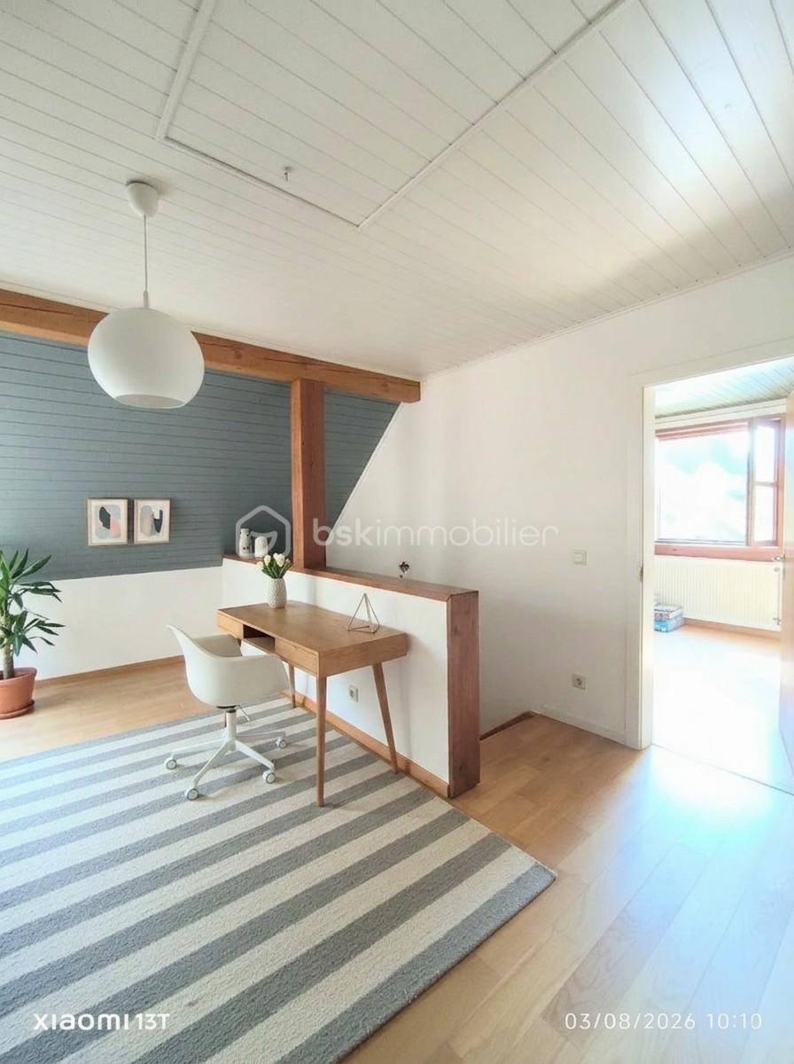 bureau VIVACQUA FRÉLAND_bureau_c409f6e5.jpg