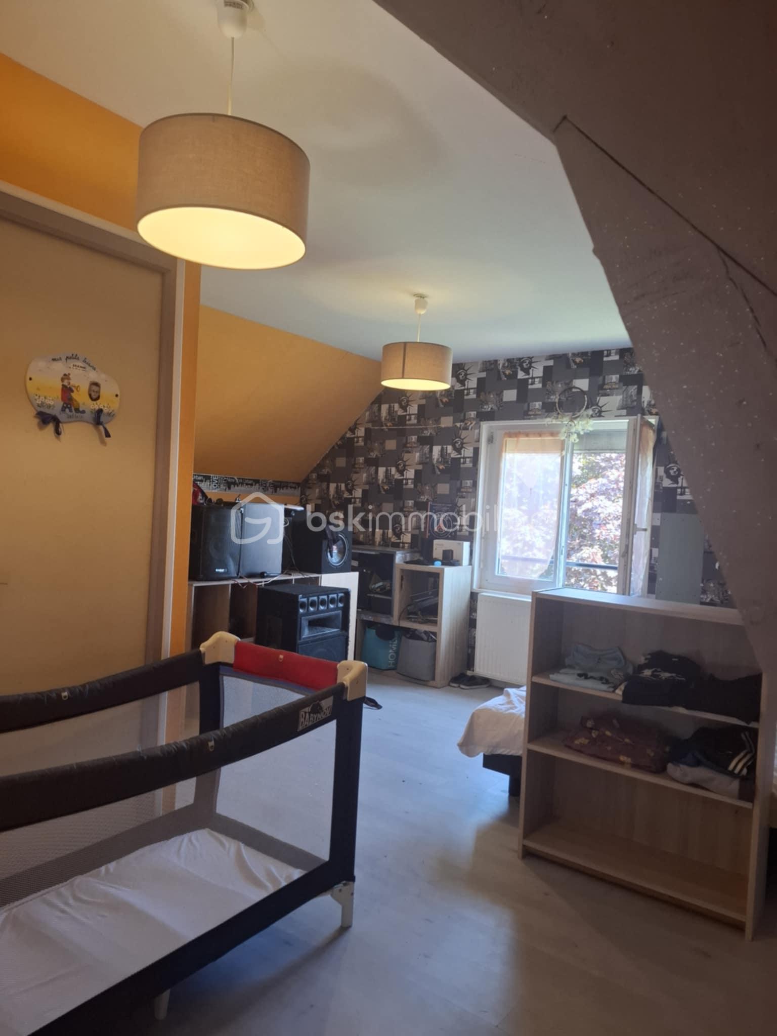 Maison de 128 m² - 496a2665-6020-4702-b2cb-e4ec6fc49aa0.jpg
