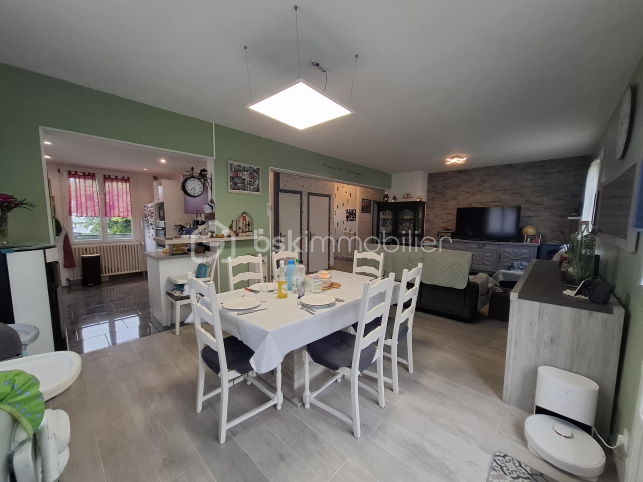 Maison de 128 m² - 5950d94f-a18e-4000-8f13-e39b3a7c51ba.jpg