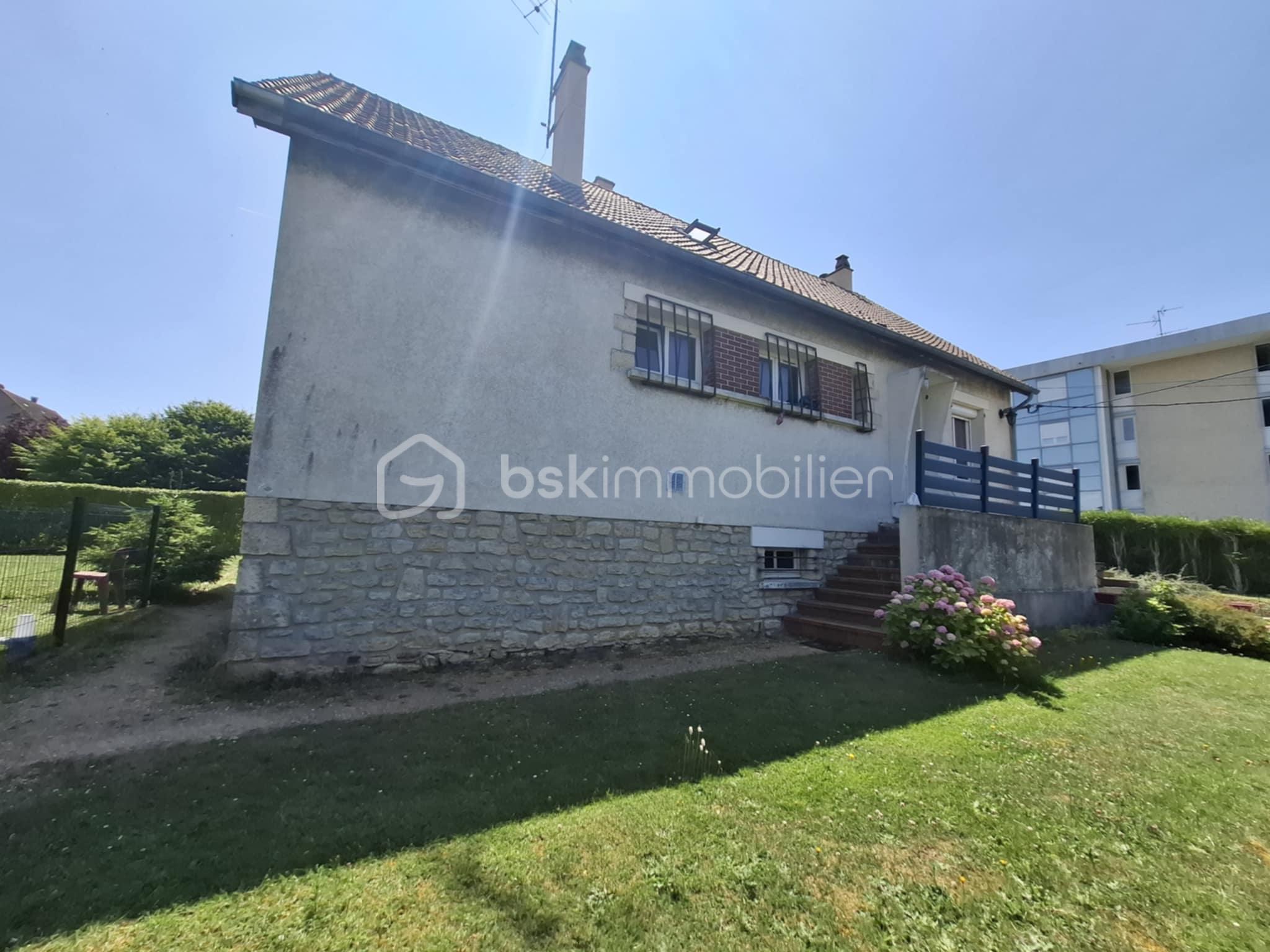 Maison de 128 m² - 12be022b-8e1a-4a59-84a3-e57291fe5ed1.jpg