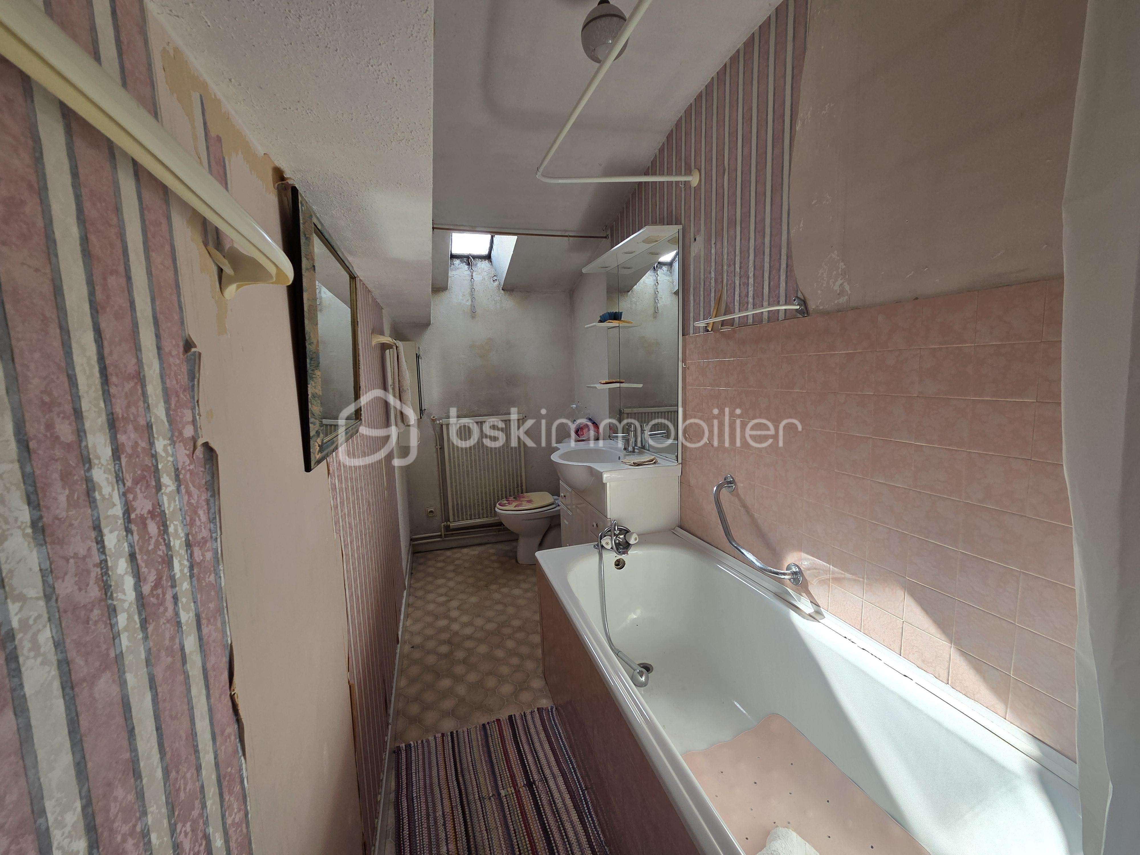 Maison de 175 m² - sdb.jpg