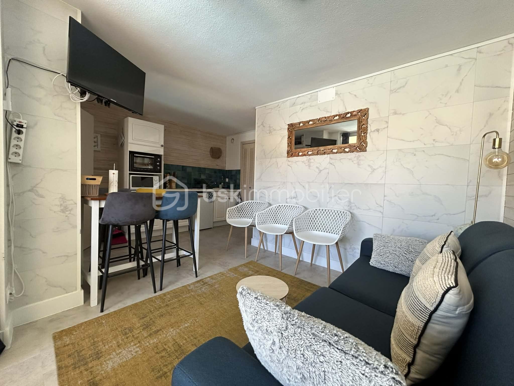 87a646ba-d06b-4786-92a2-3667761f0b36 (1).jpg