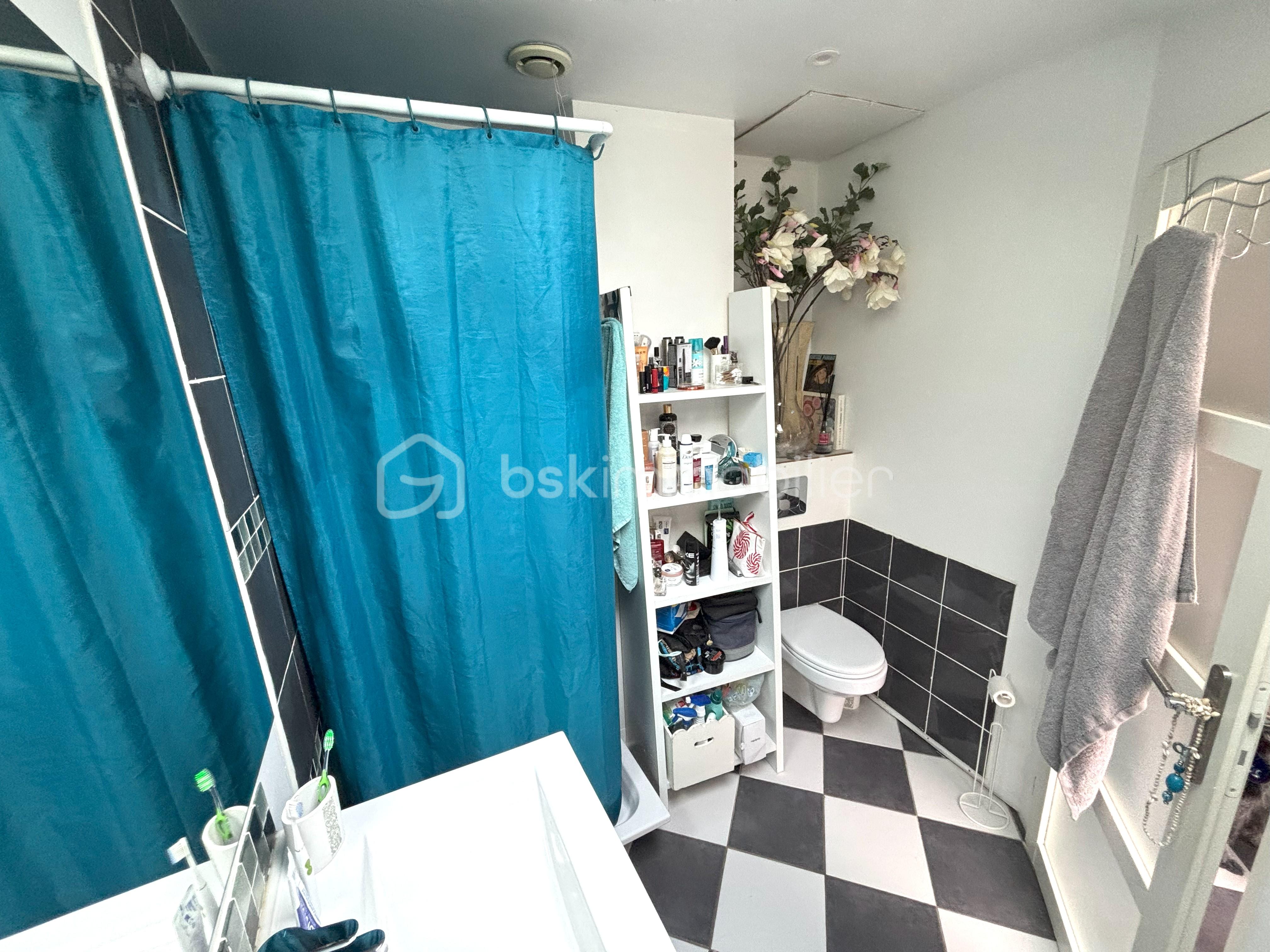 Immeuble mixte de 198 m² - IMG_8159[1].jpg