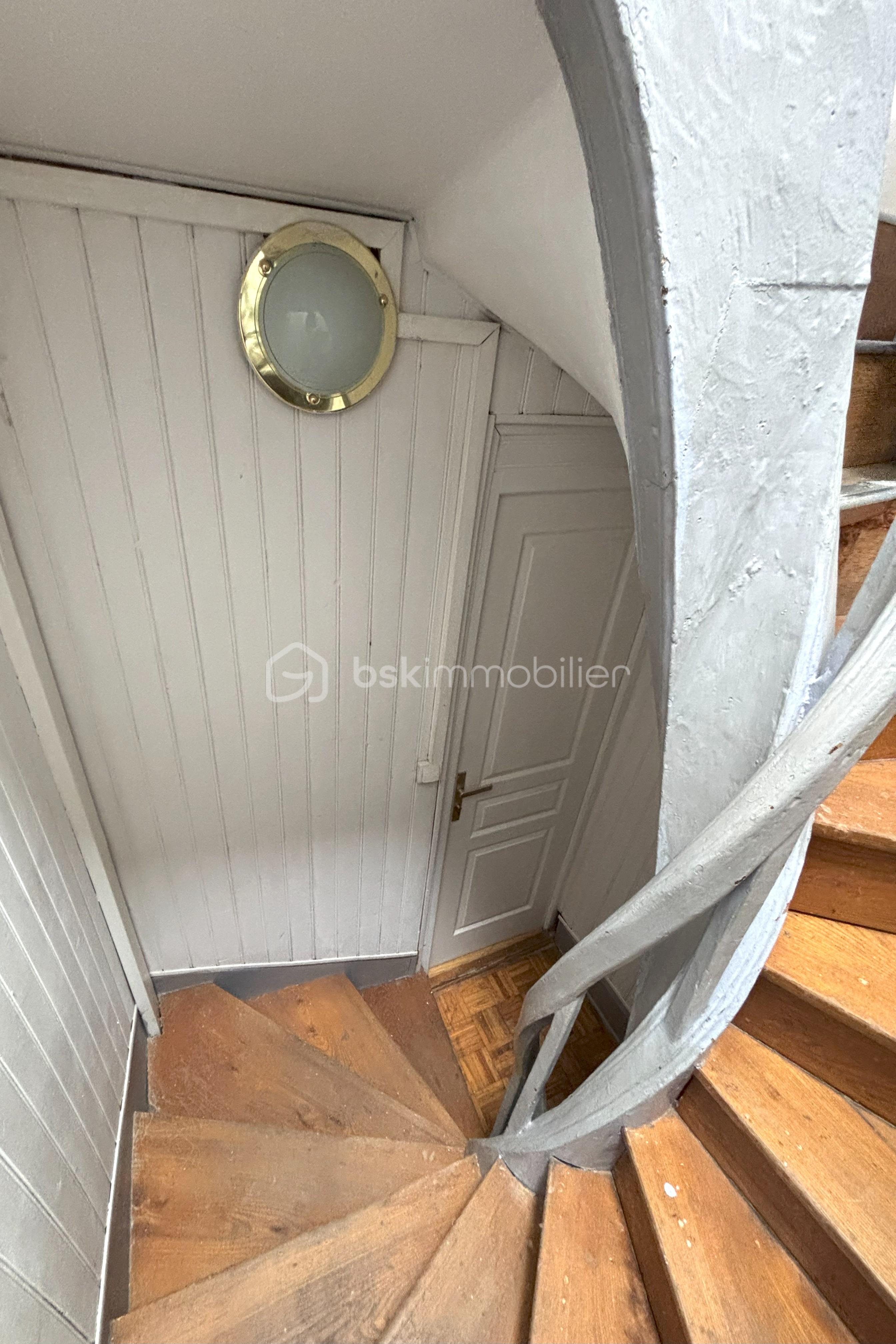 Immeuble mixte de 198 m² - IMG_8097[1].jpg
