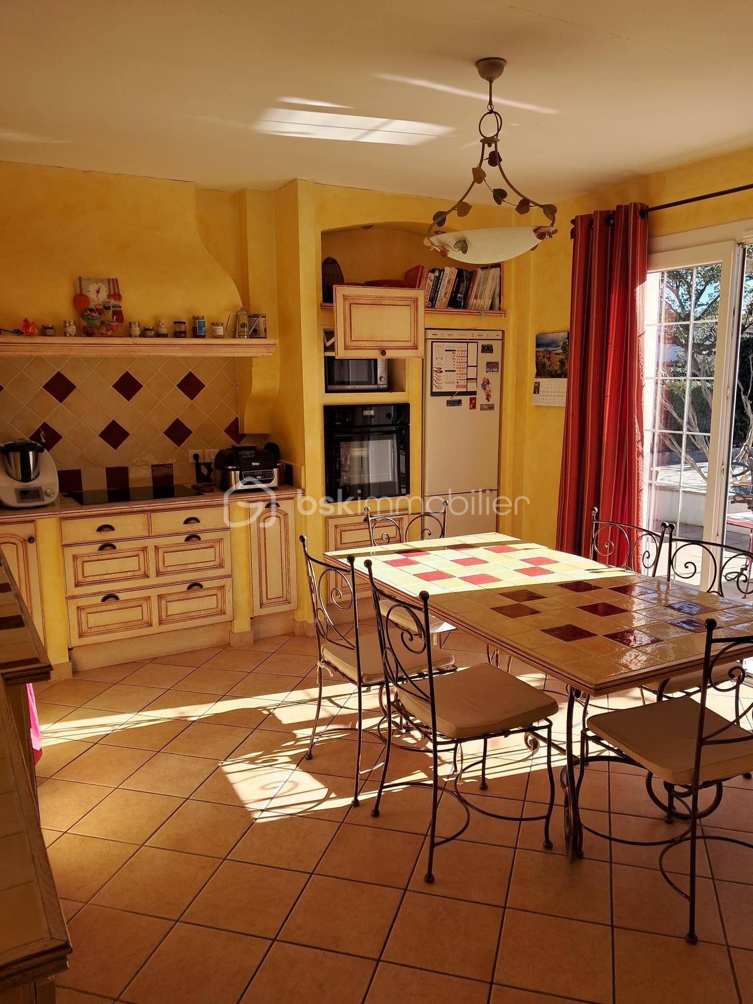 Maison traditionnelle de 180 m² - a4-cuisine.jpg