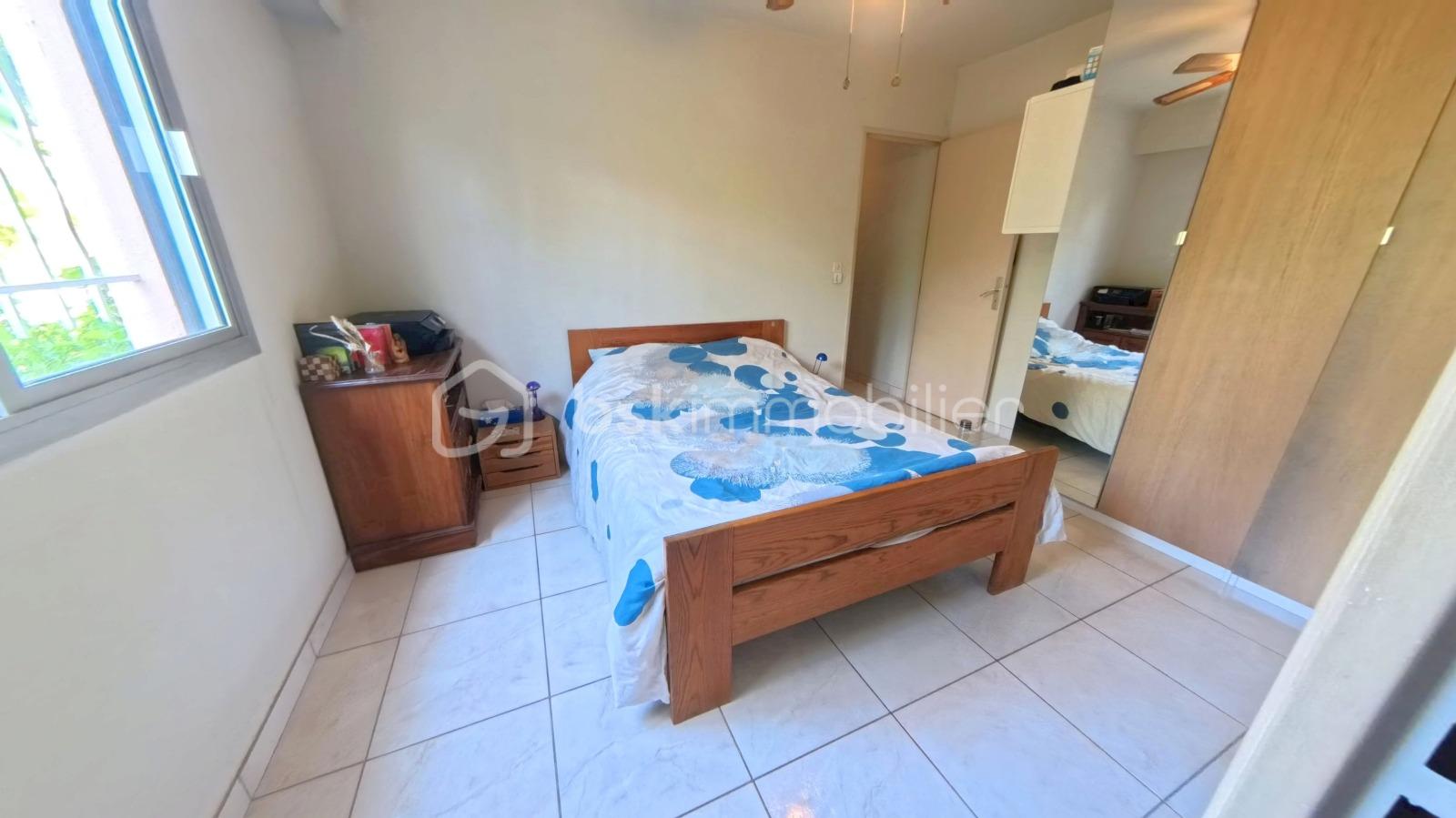 Appartement de 85 m² - PHOTO-2025-05-31-18-11-58 3.jpg