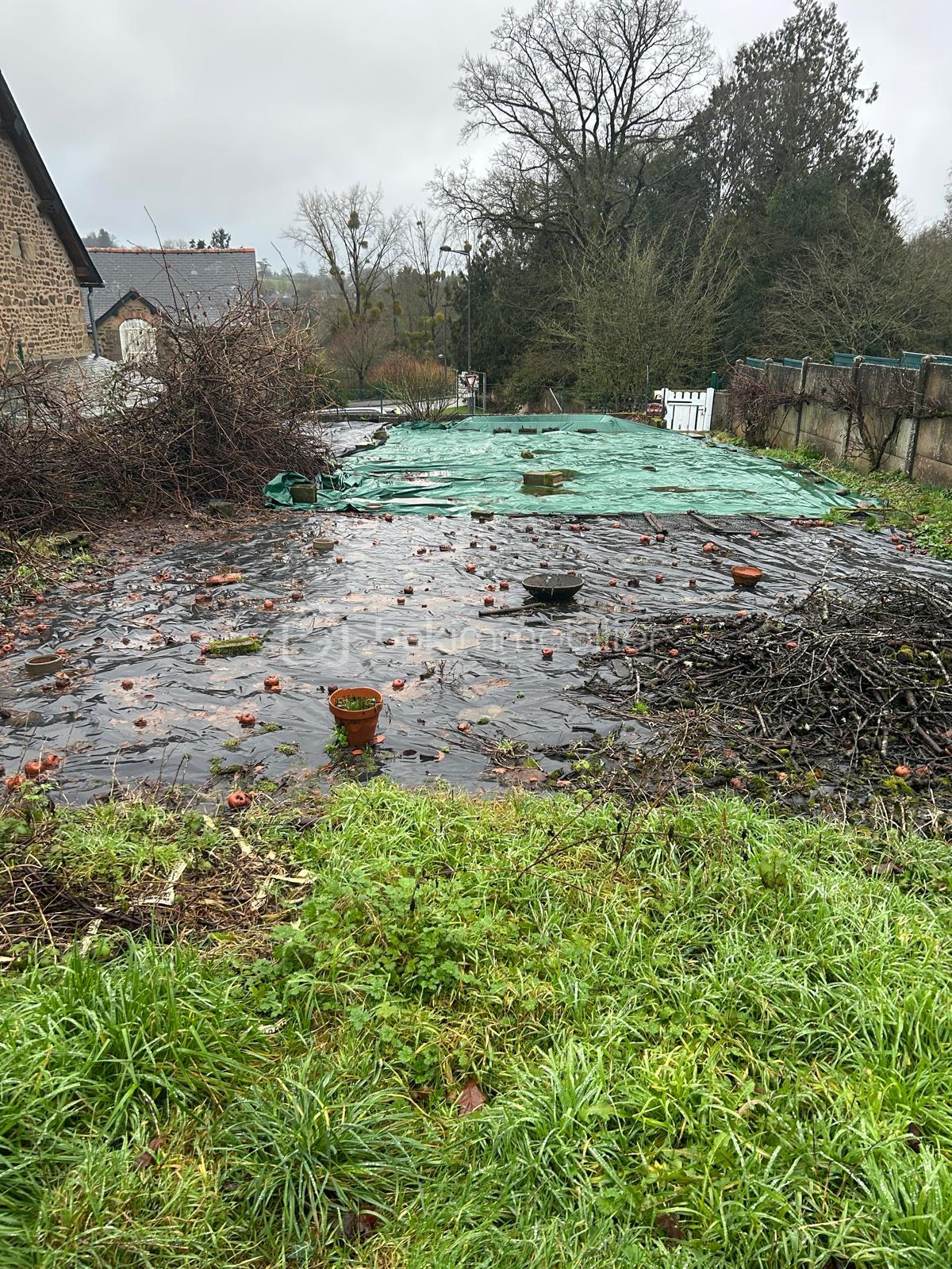 Terrain de 303 m² - WhatsApp Image 2026-01-23 at 21.51.41 (1).jpeg