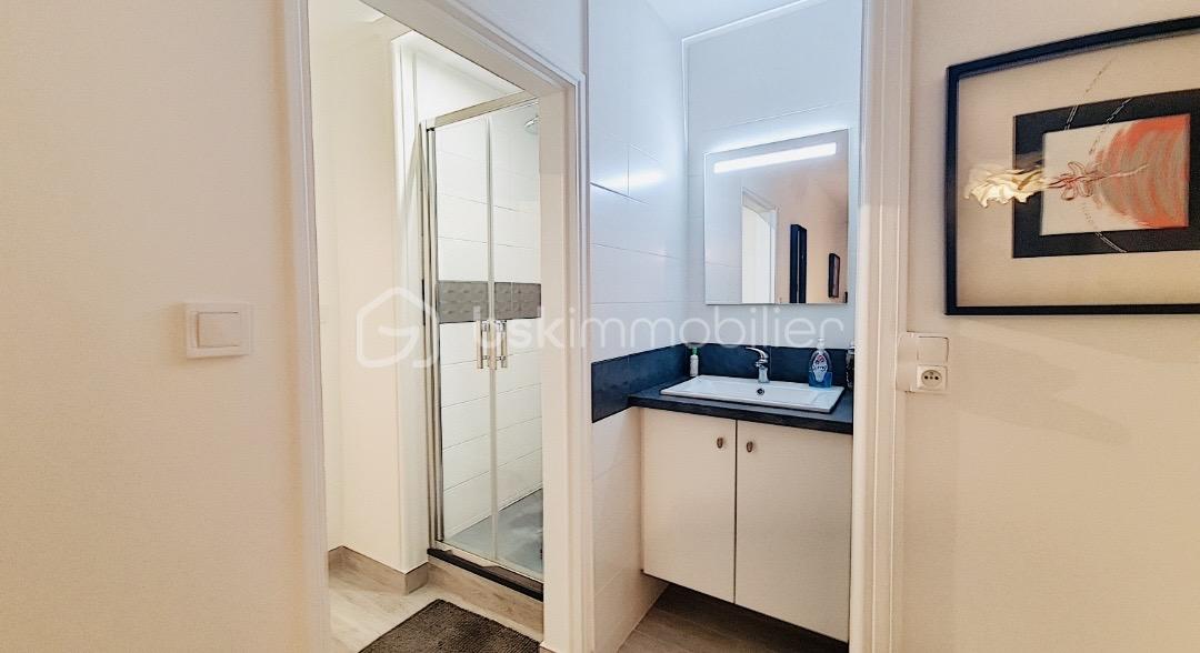 Appartement de 98 m² - 401d697f-d9f2-4456-8df6-8114ebd0ffb8.jpg