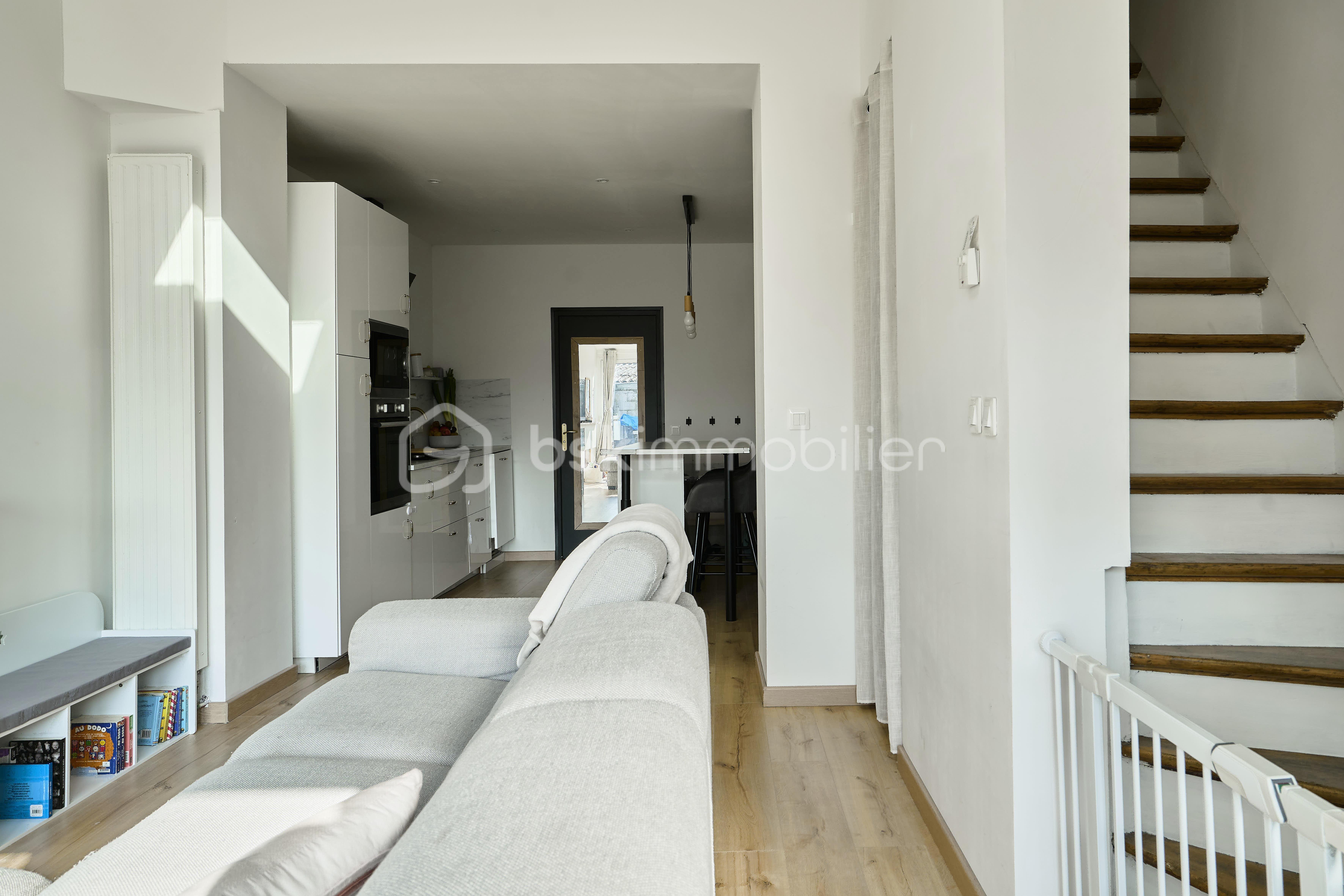 Maison de ville de 72 m² - salon n.jpg